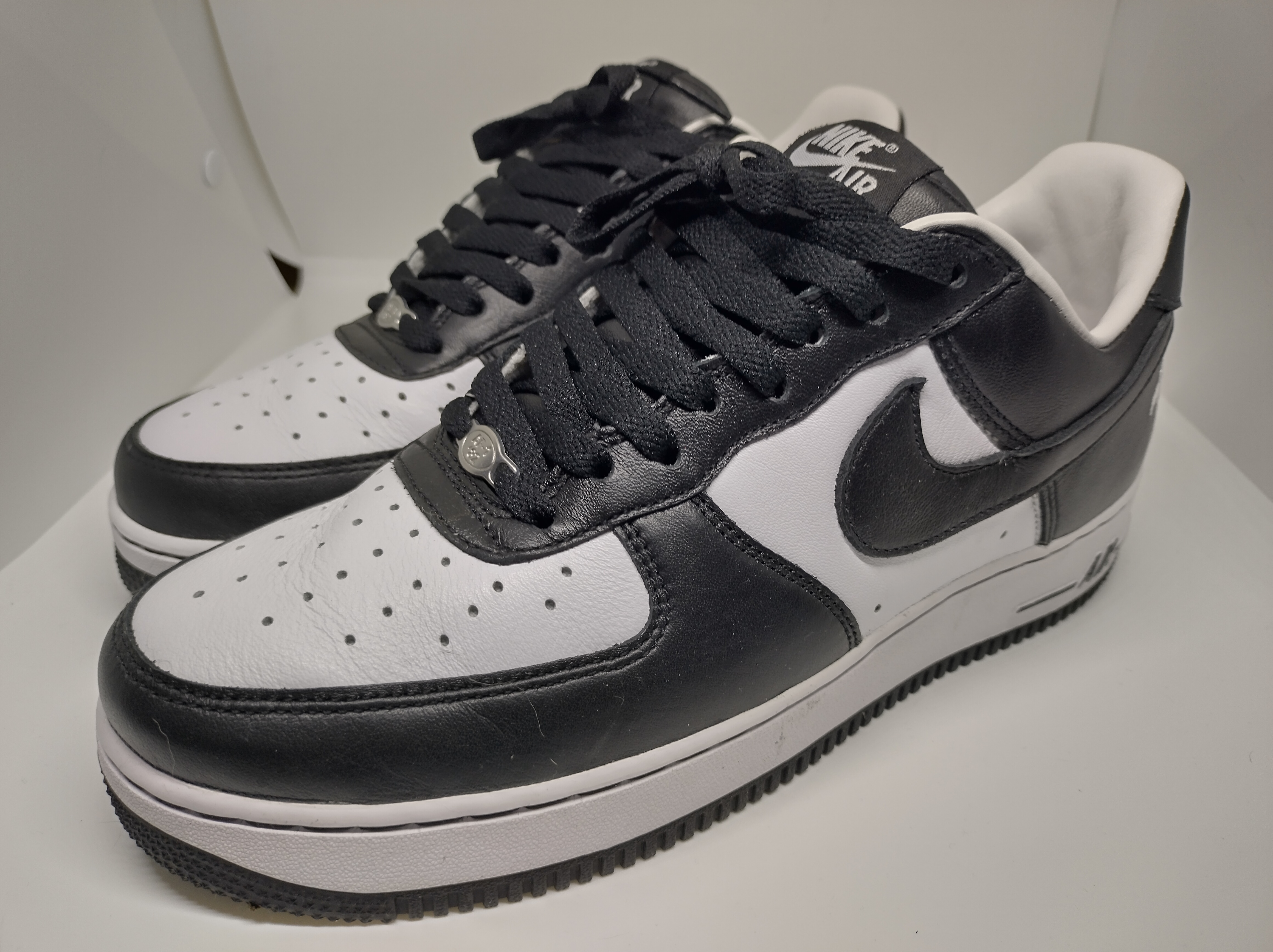 Nike x Fat Joe Air Force 1 Low 'Terror Squad' (2023) photo 1