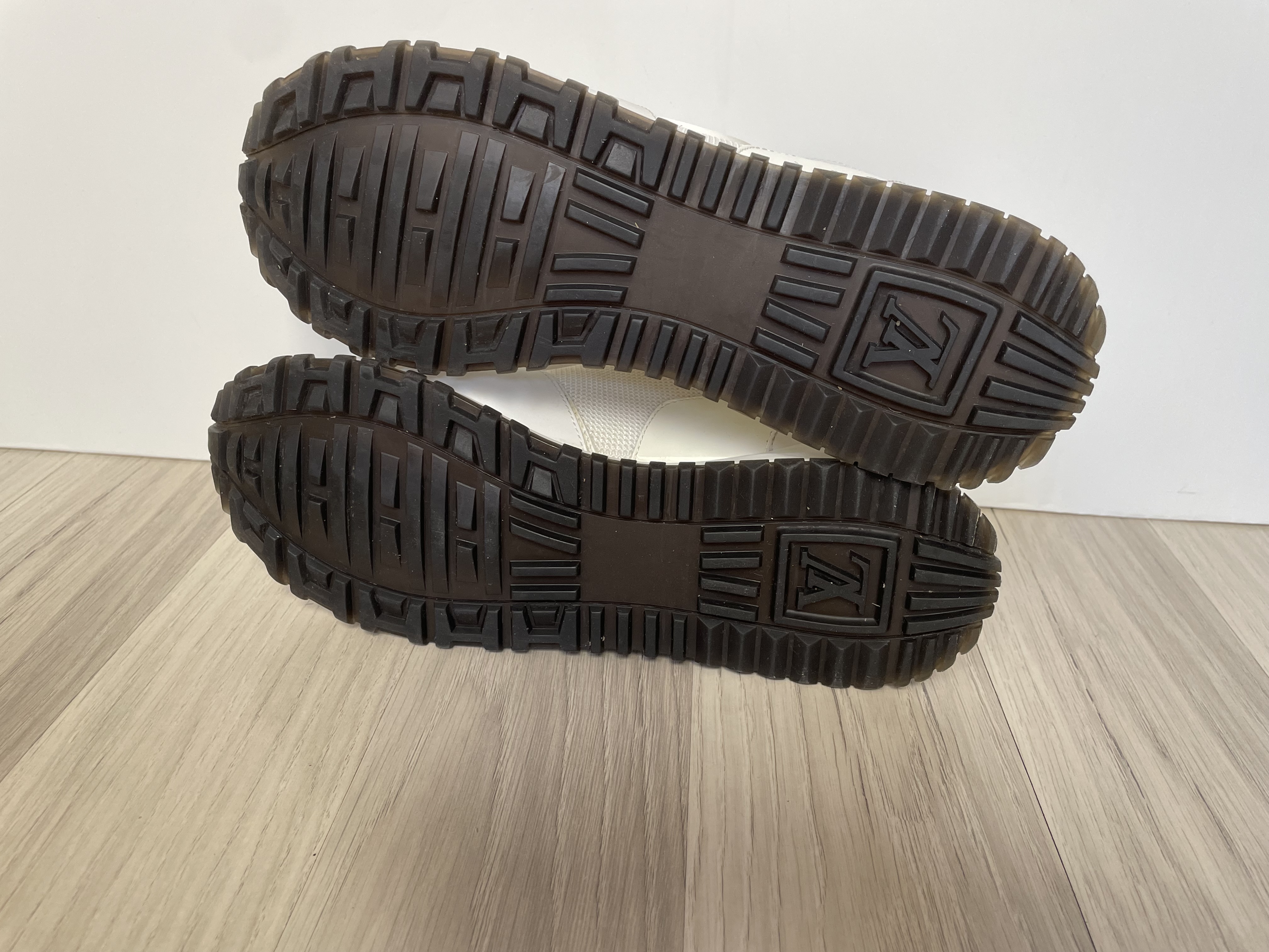 Luxury Louis Vuitton LV Trainer White photo 7