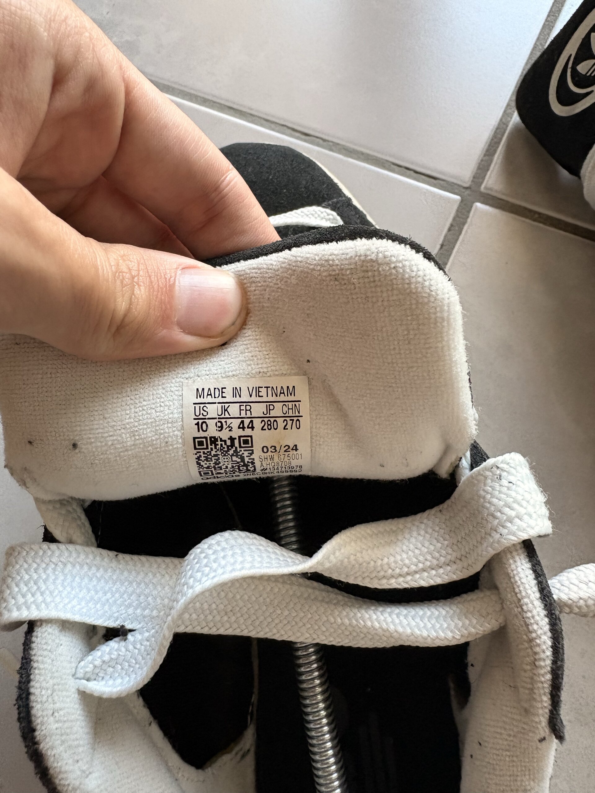 Adidas Campus 00s 'Black' (2023) photo 3