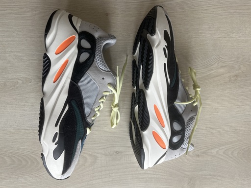 Yeezy Boost 700 'Wave Runner'