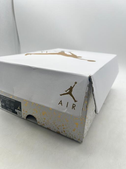 Air Jordan 4 WMNS 'Metallic Gold' (2024)