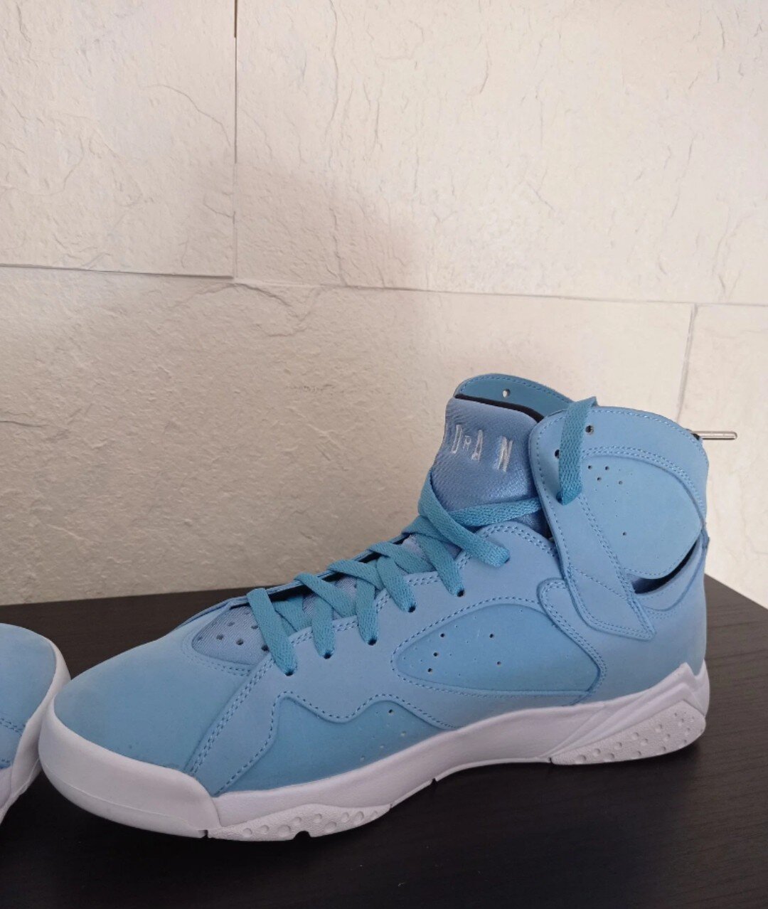 Air Jordan 7 Retro 'Pantone' (2017) photo 2