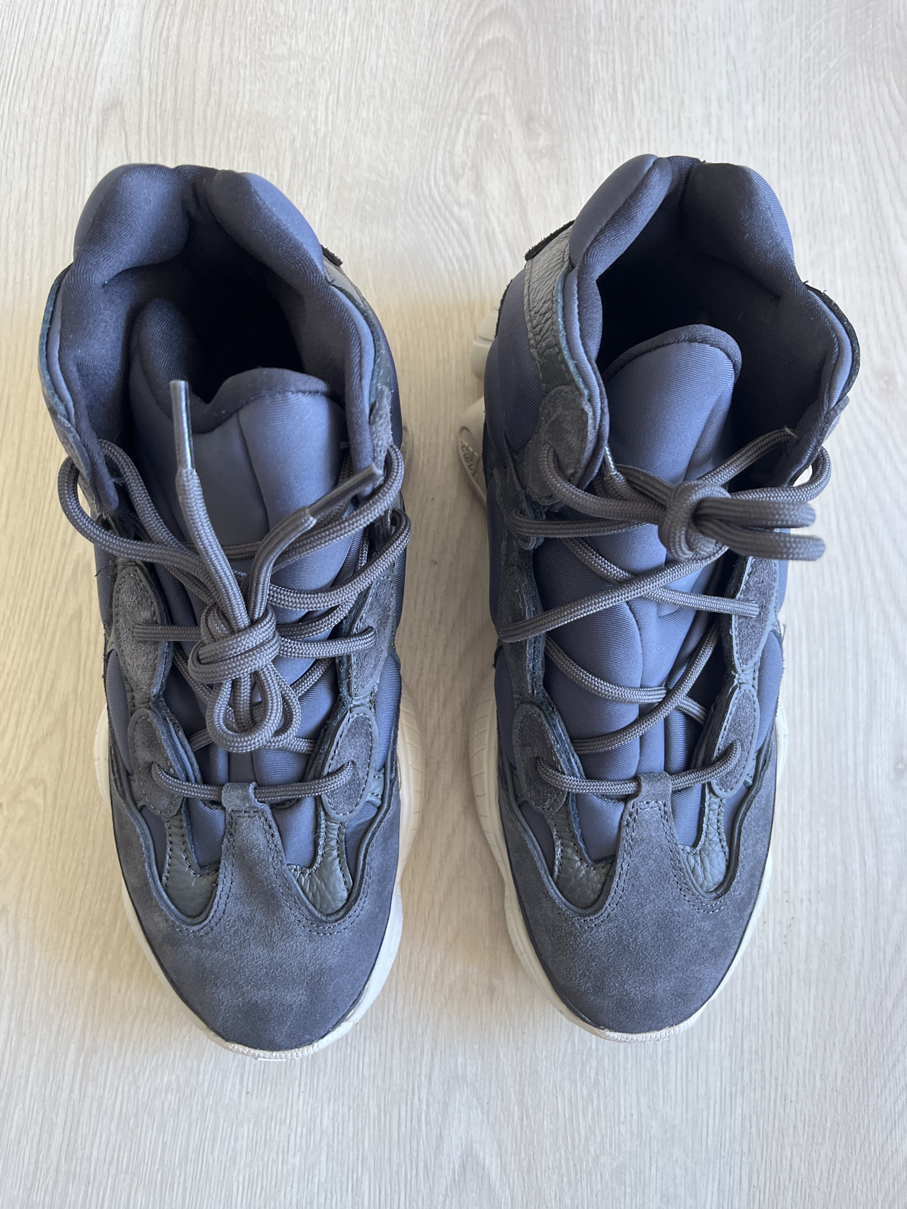 Yeezy 500 High 'Slate' (2019) photo 3