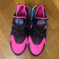 Nike Air Huarache Hyper Pink Cactus photo 3