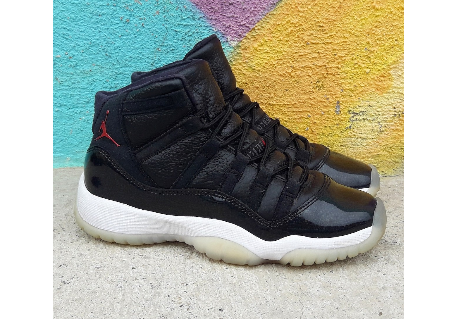 Air Jordan XI 11 Retro 72-10 (GS) photo 1
