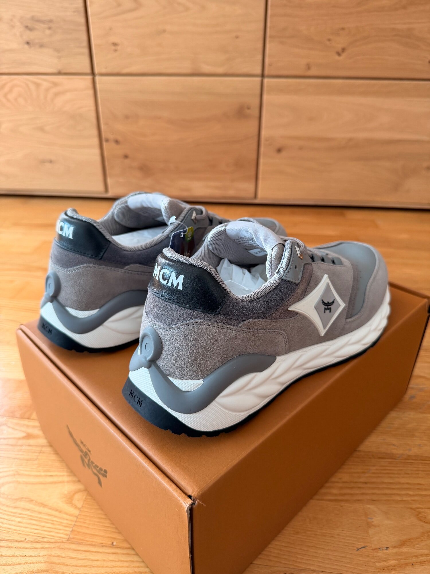 MCM Skywander Low-Top Sneakers photo 5