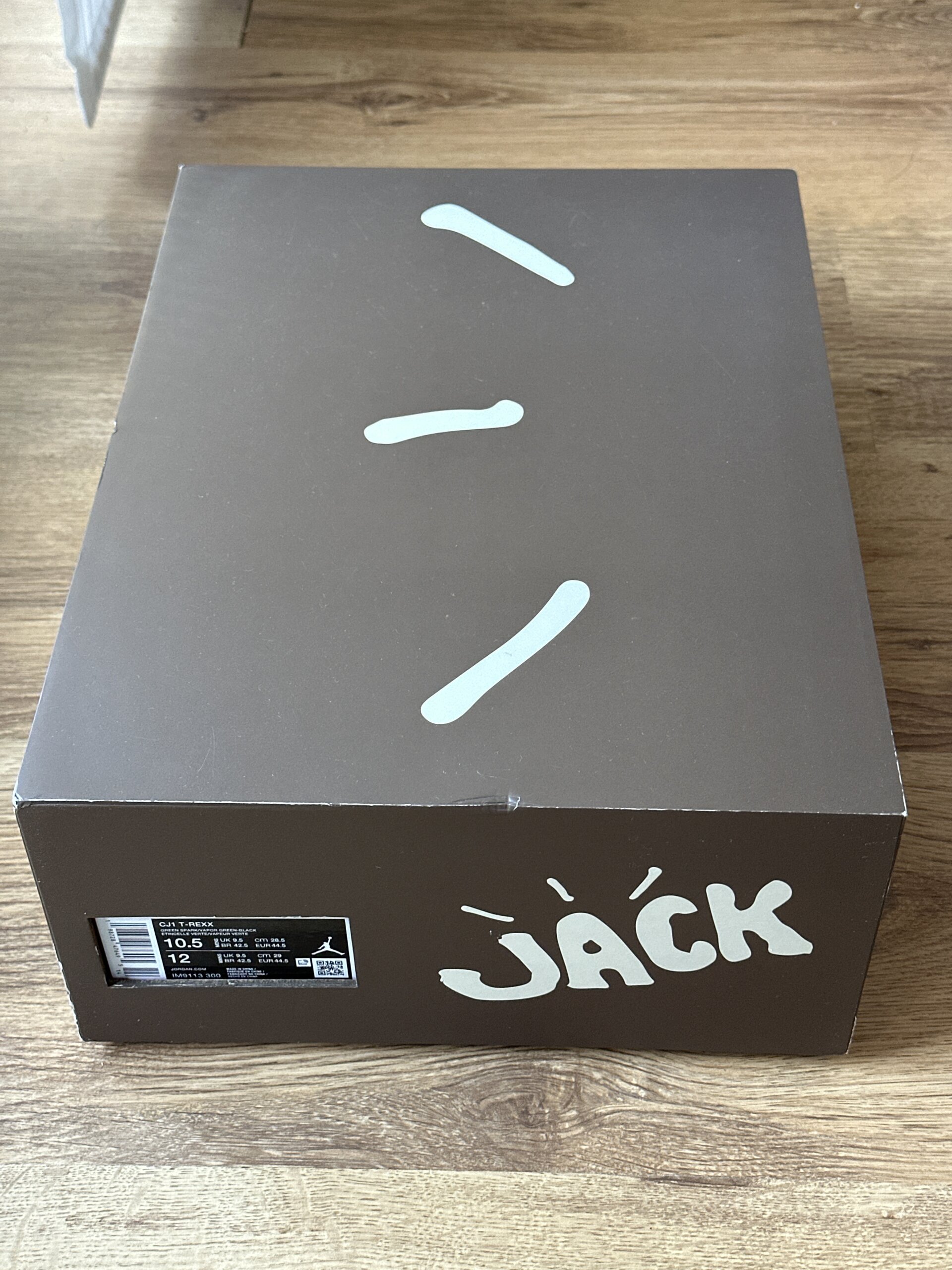 Air Jordan x Travis Scott Jumpman Jack 'Green Spark' (2026) photo 7