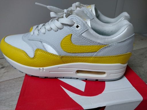 Nike Air Max 1 WMNS 'Tour Yellow' (2022)