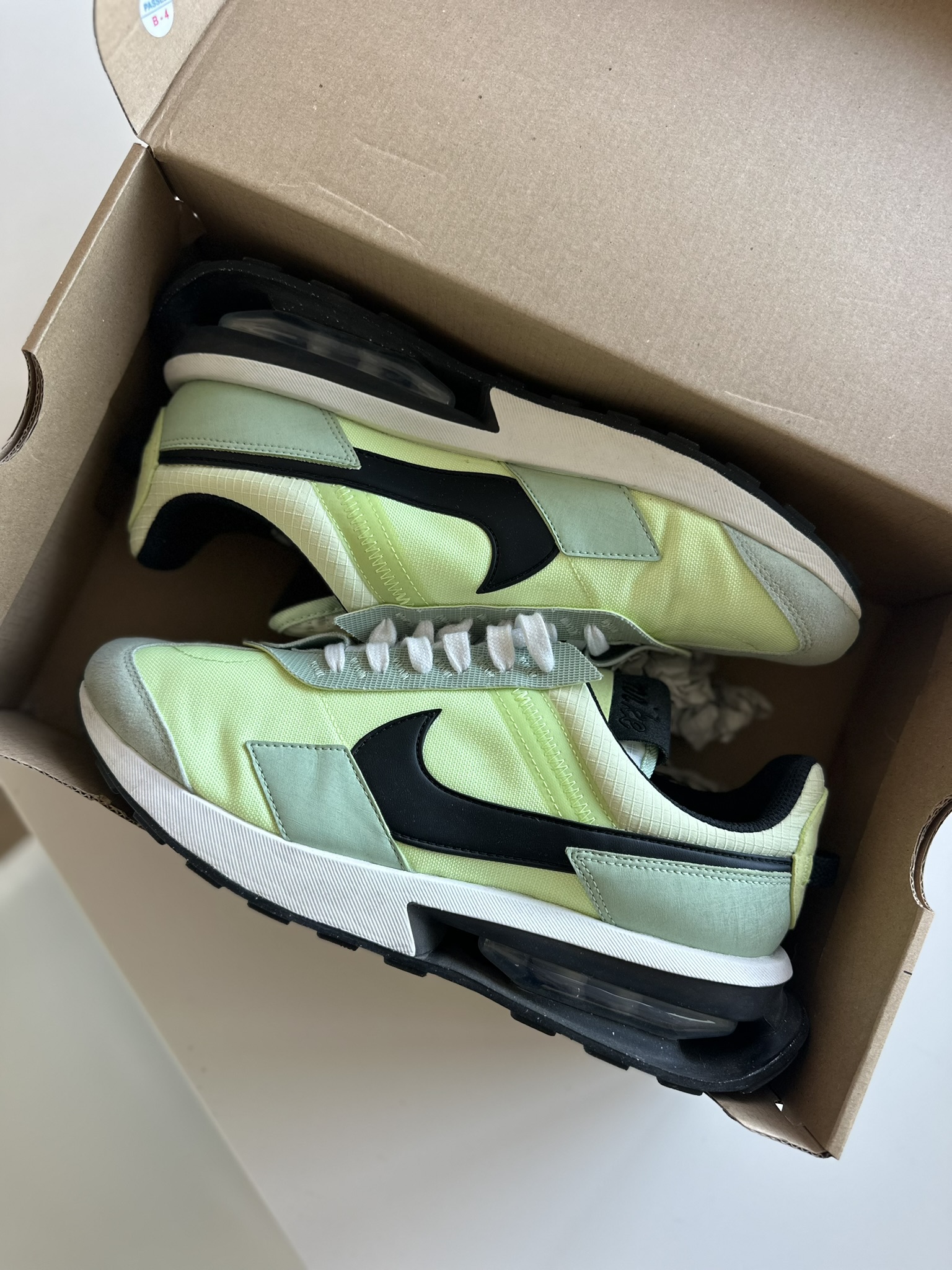 Nike Air Max Pre-Day Liquid Lime (2021) photo 6