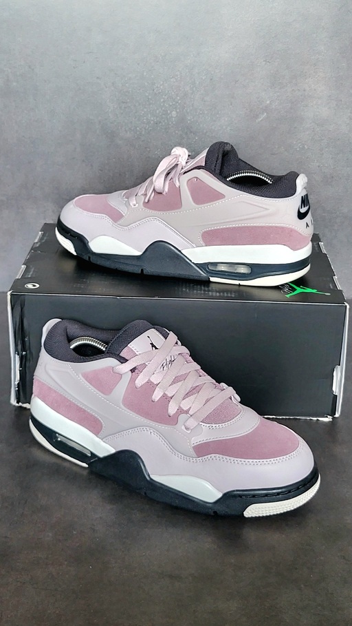 Air Jordan 4 RM 'Platinum Violet' (2025)