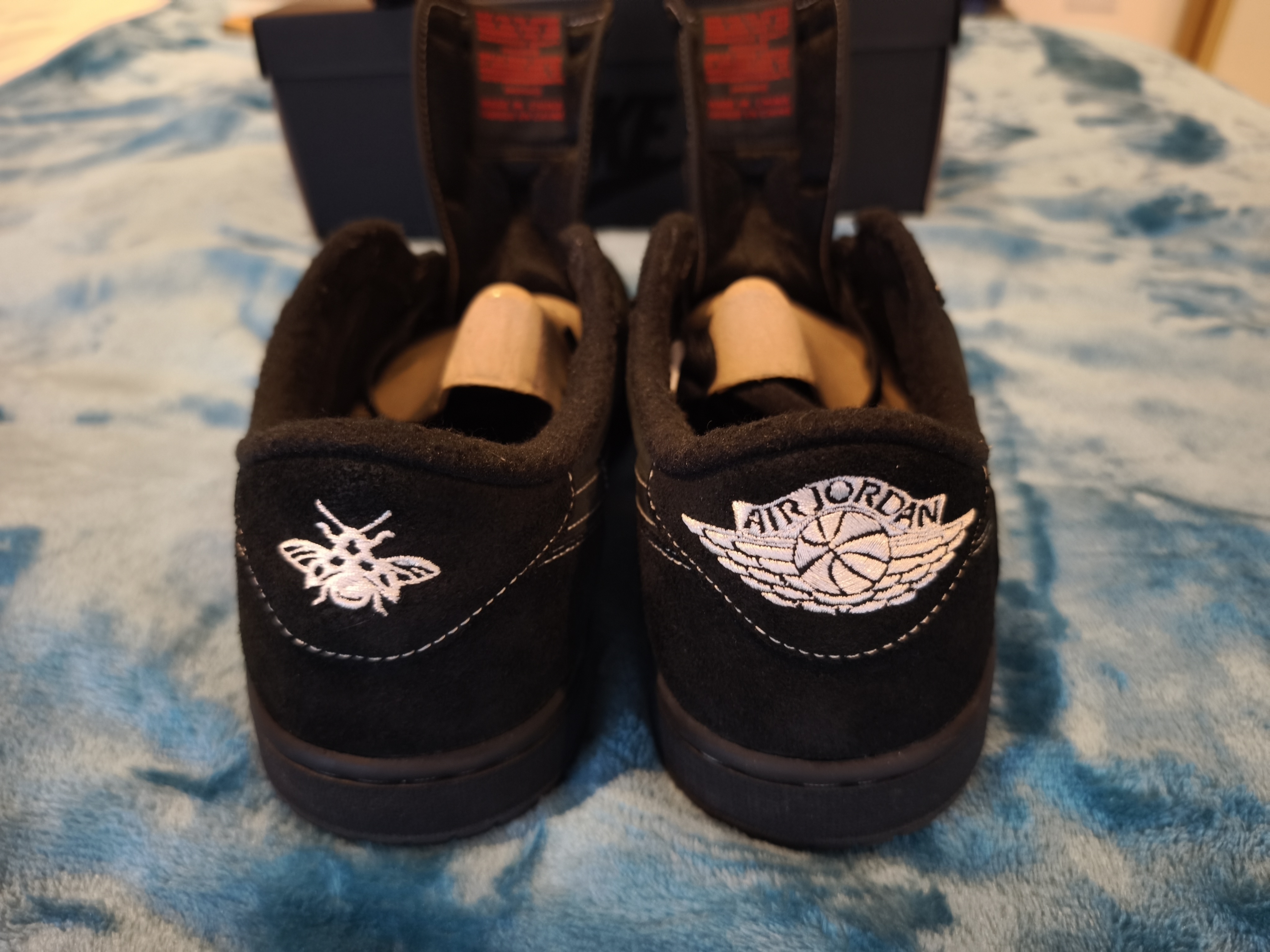 Air Jordan x Travis Scott 1 Low OG 'Black Phantom' (2022) photo 4