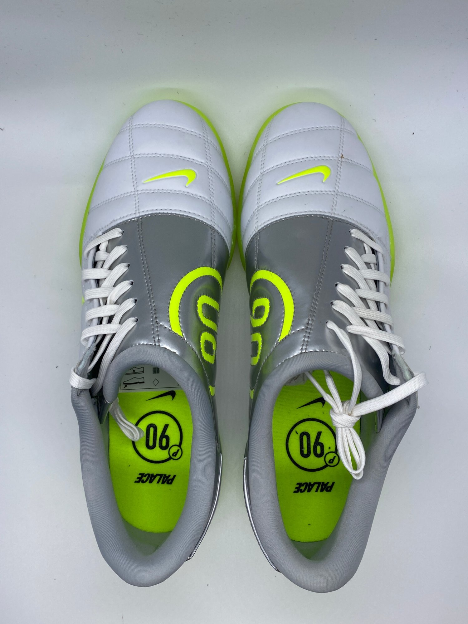 Nike x Palace Total 90 III 'White Volt' (2025) photo 3