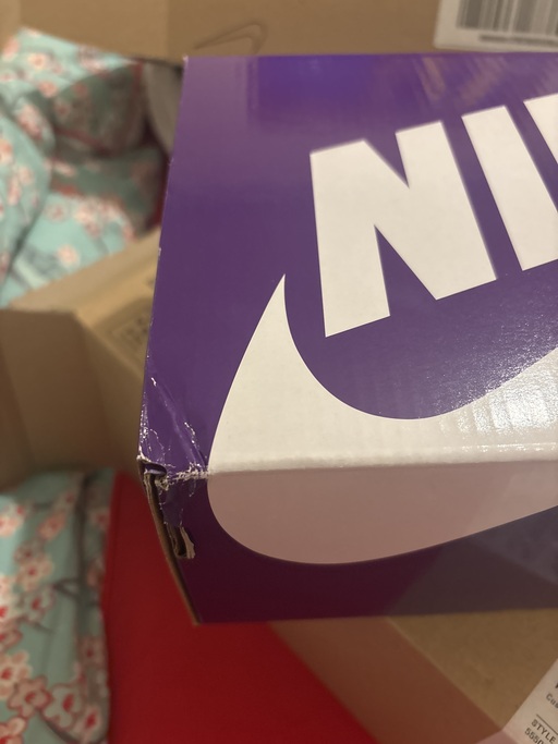 Nike SB Dunk Low 'Cherry' (2022)