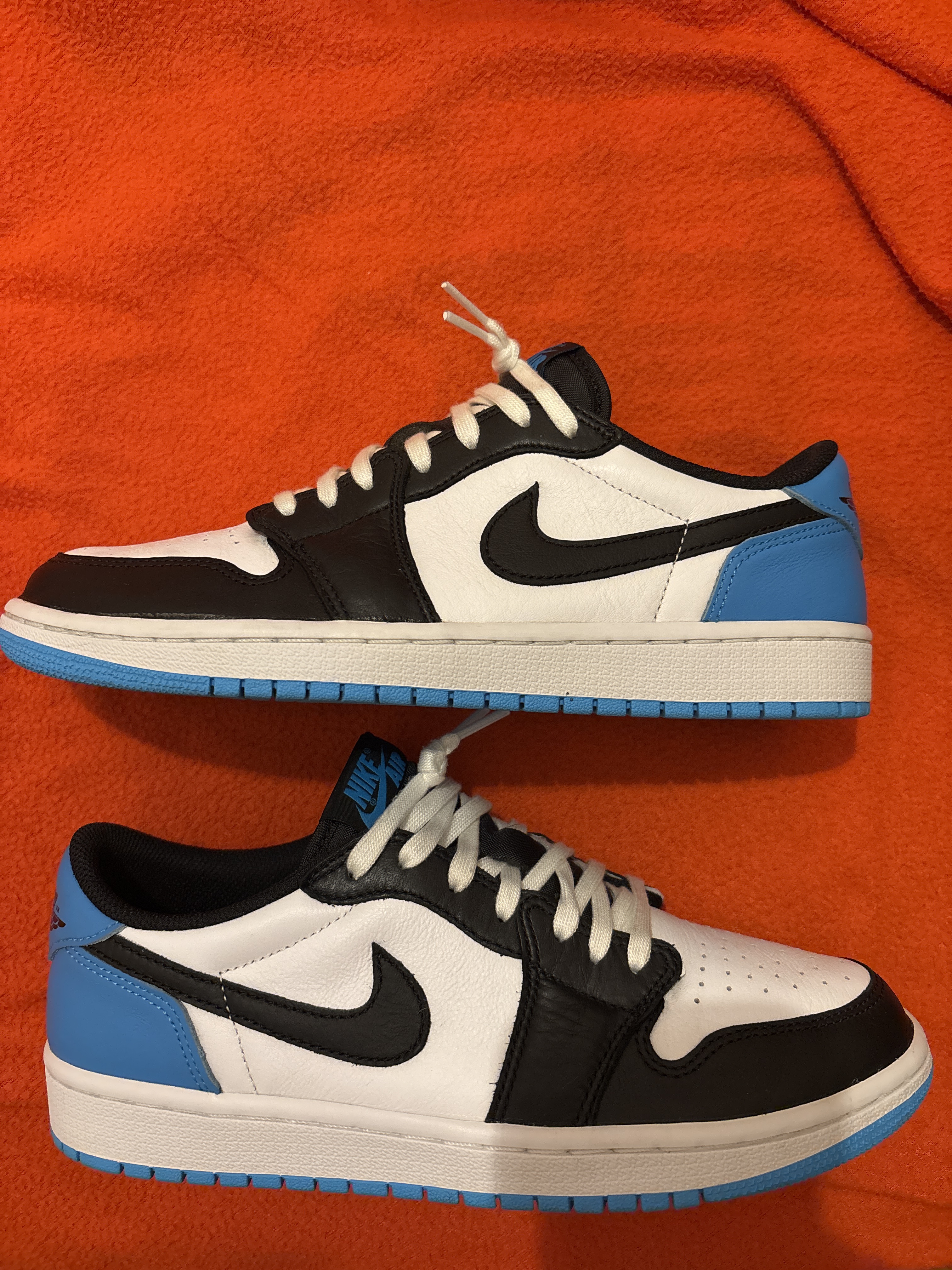 Air Jordan 1 Low WMNS Black and Dark Powder Blue (2022) photo 2