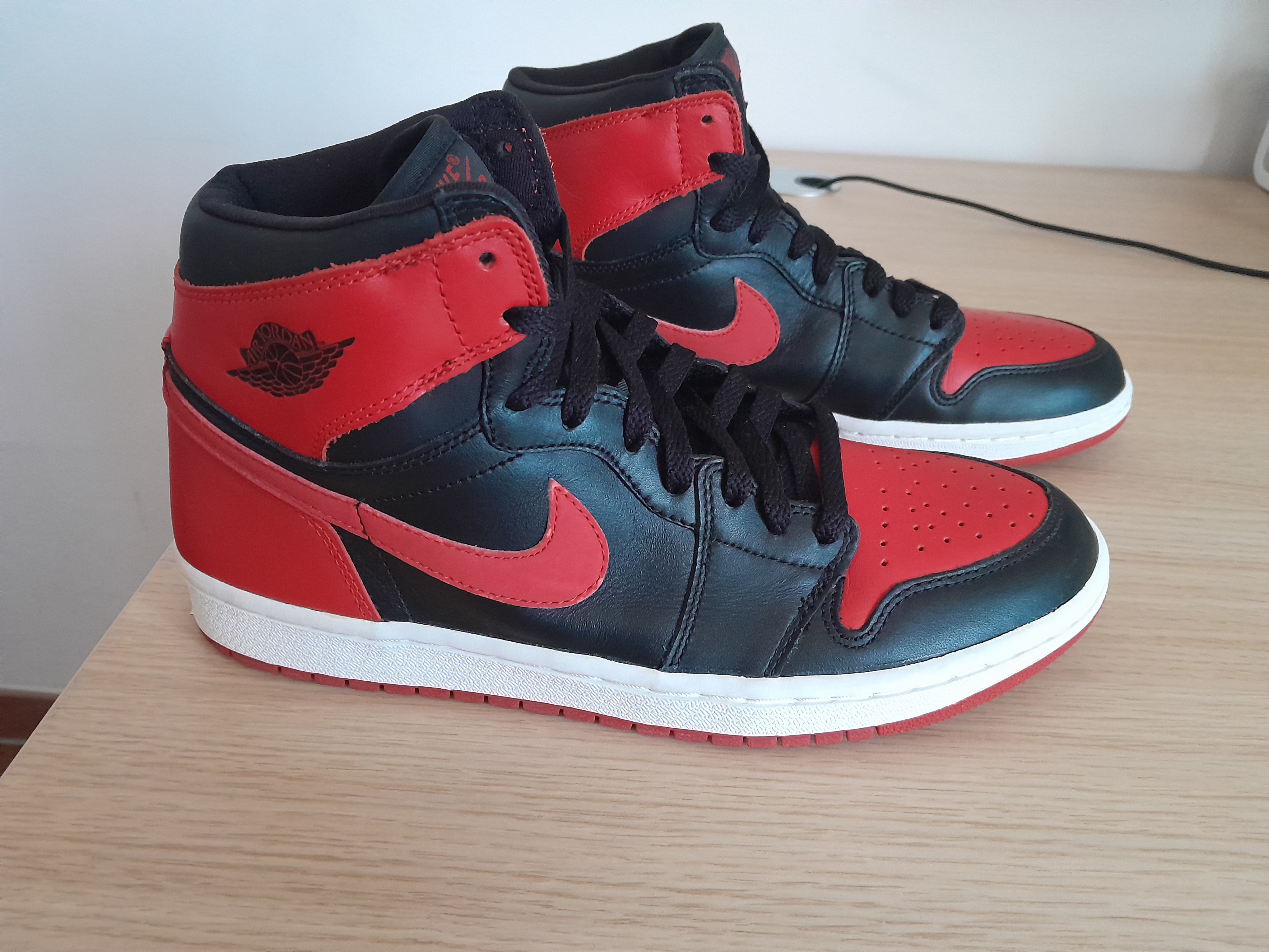 Product image 2 – authenticated on KLEKT