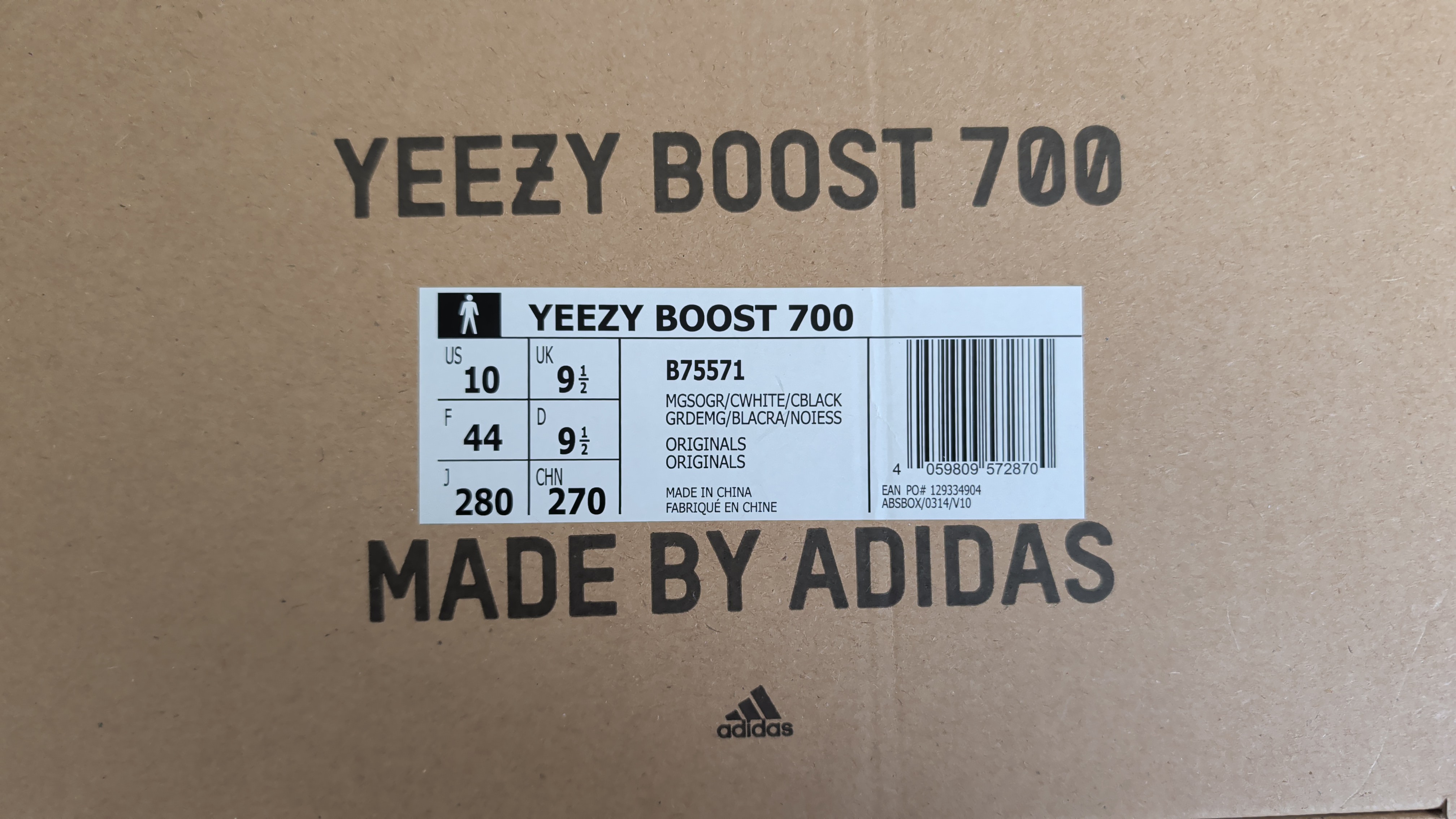 Yeezy Boost 700 'Wave Runner' photo 6