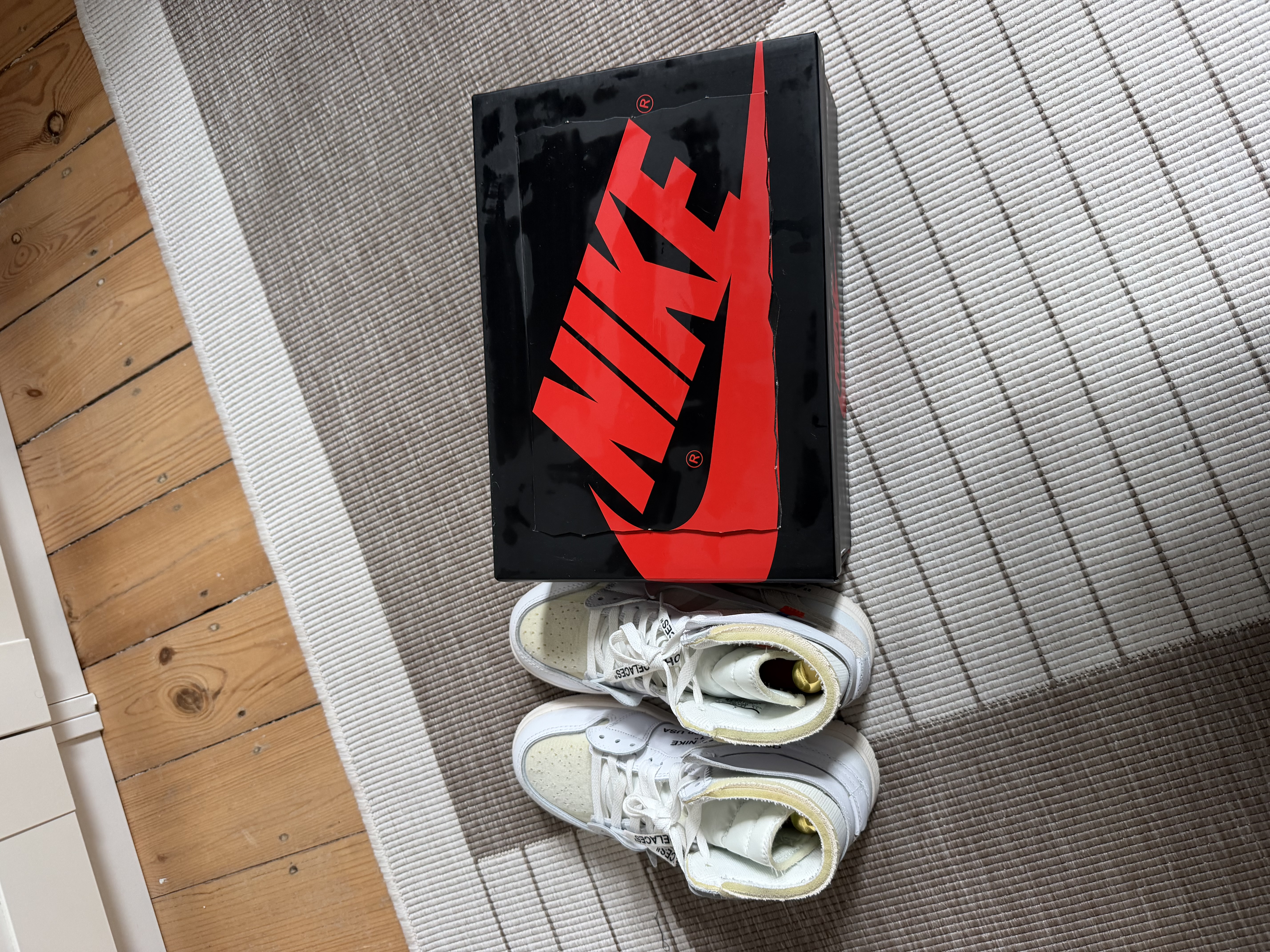 Air Jordan x Off-White 1 Retro High White (2018) photo 7