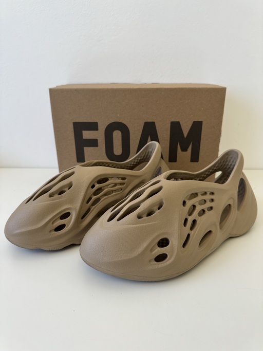Yeezy Foam Runner Mist
