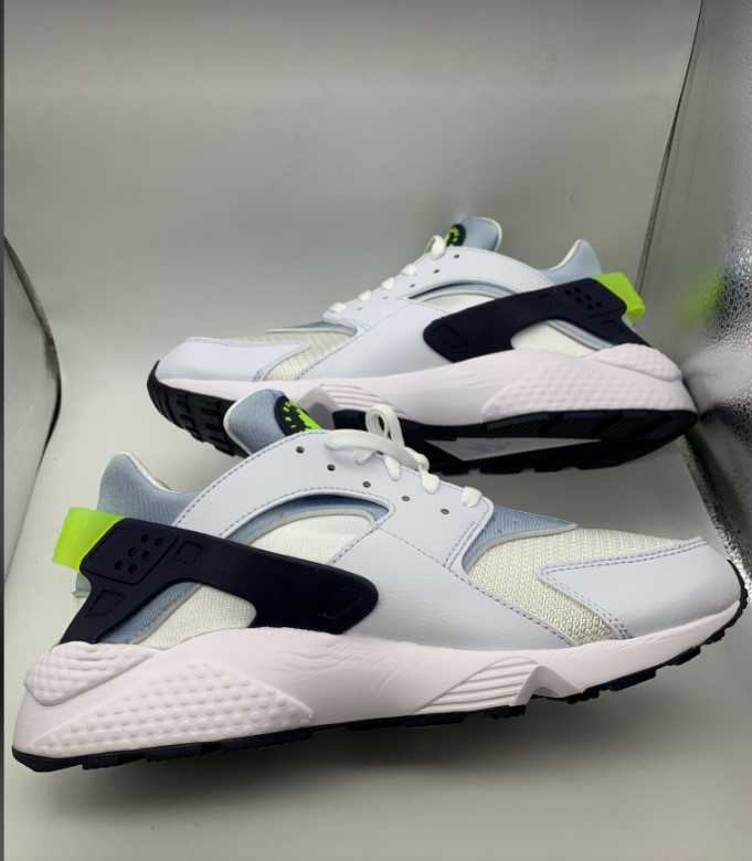 Nike Air Huarache Volt White (2022) photo 5