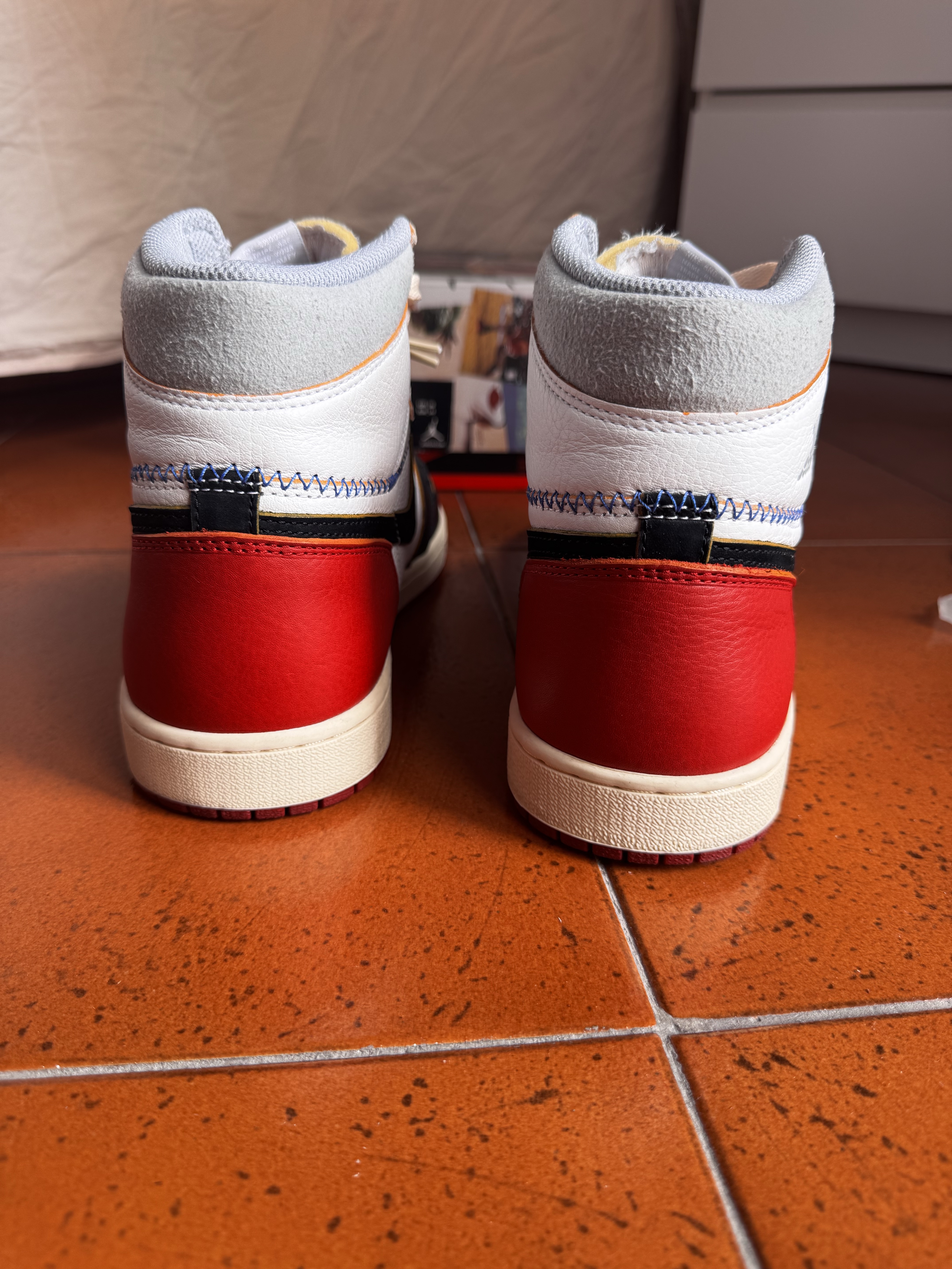 Air Jordan x Union LA 1 Retro High OG Varsity Red (2018) photo 4