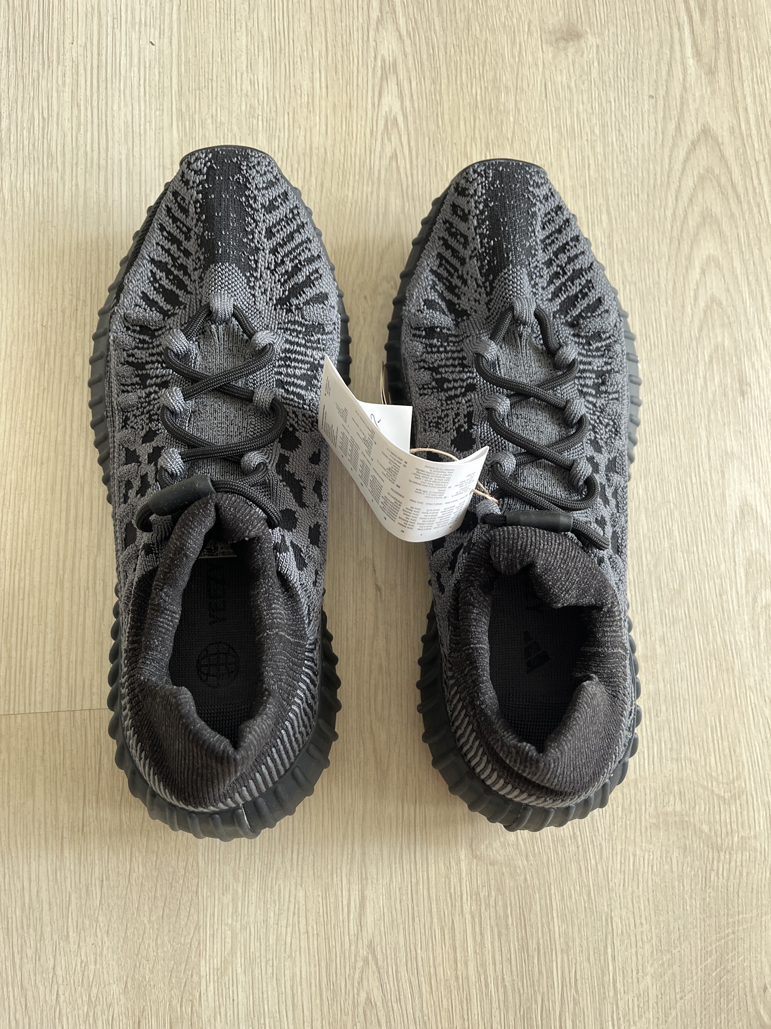 Yeezy Boost 350 V2 CMPCT 'Slate Onyx' photo 3