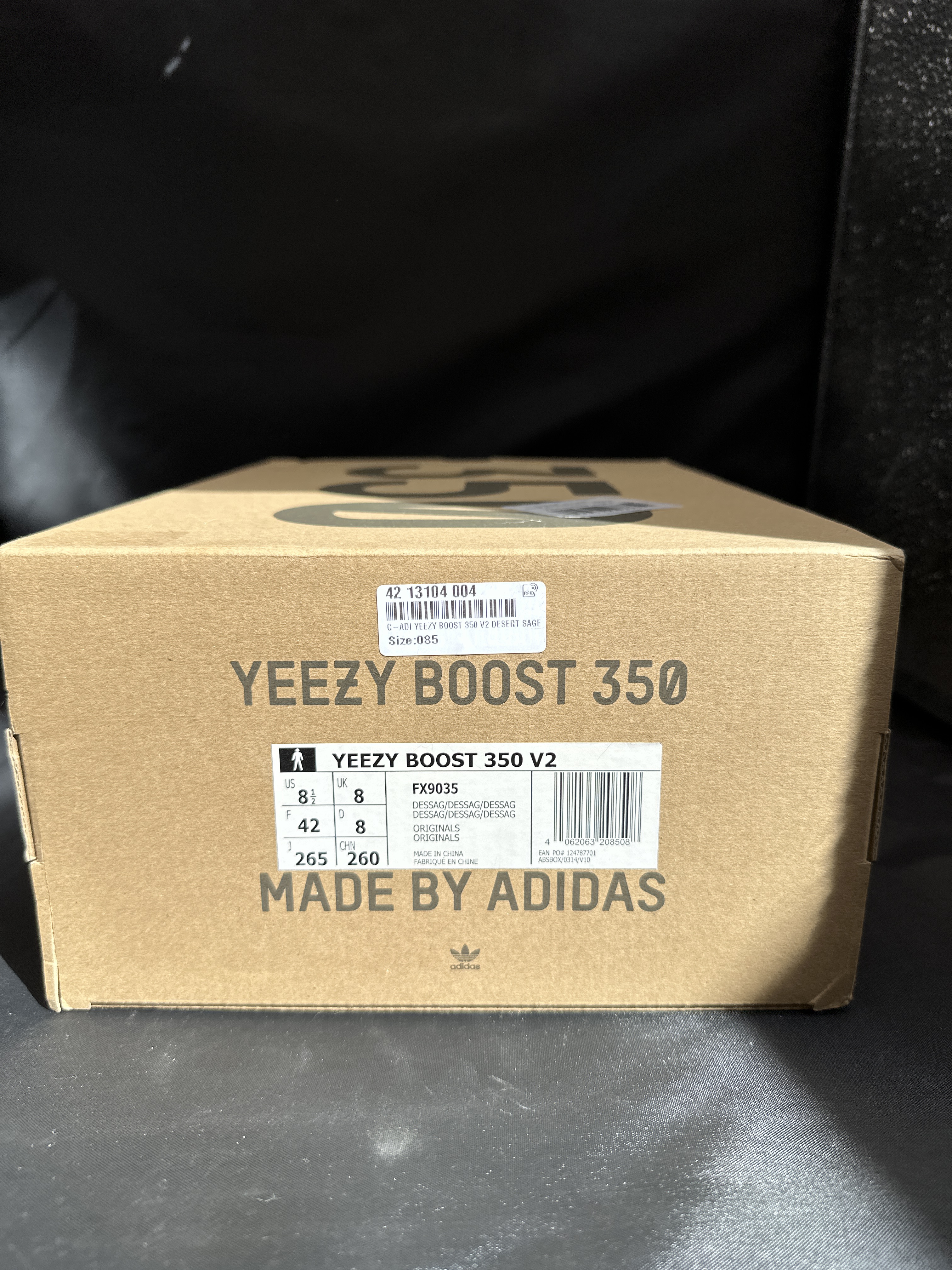 Yeezy Boost 350 V2 'Desert Sage' (2020) photo 7