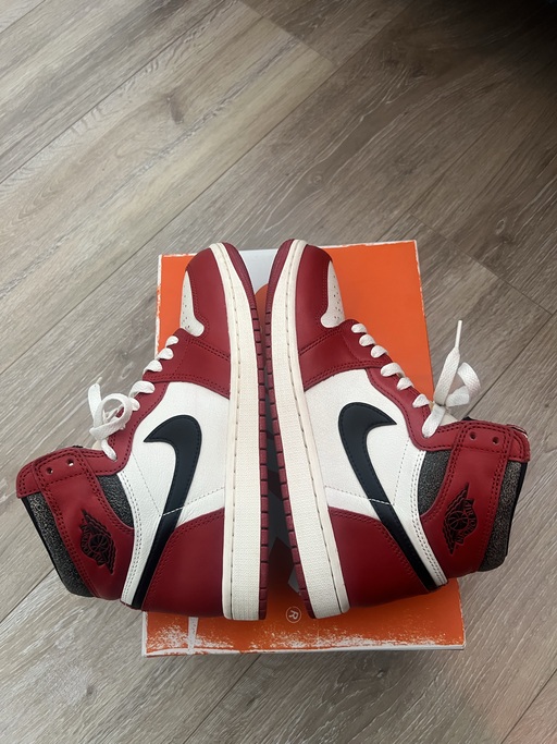 Air Jordan 1 High OG 'Lost and Found' (2022)