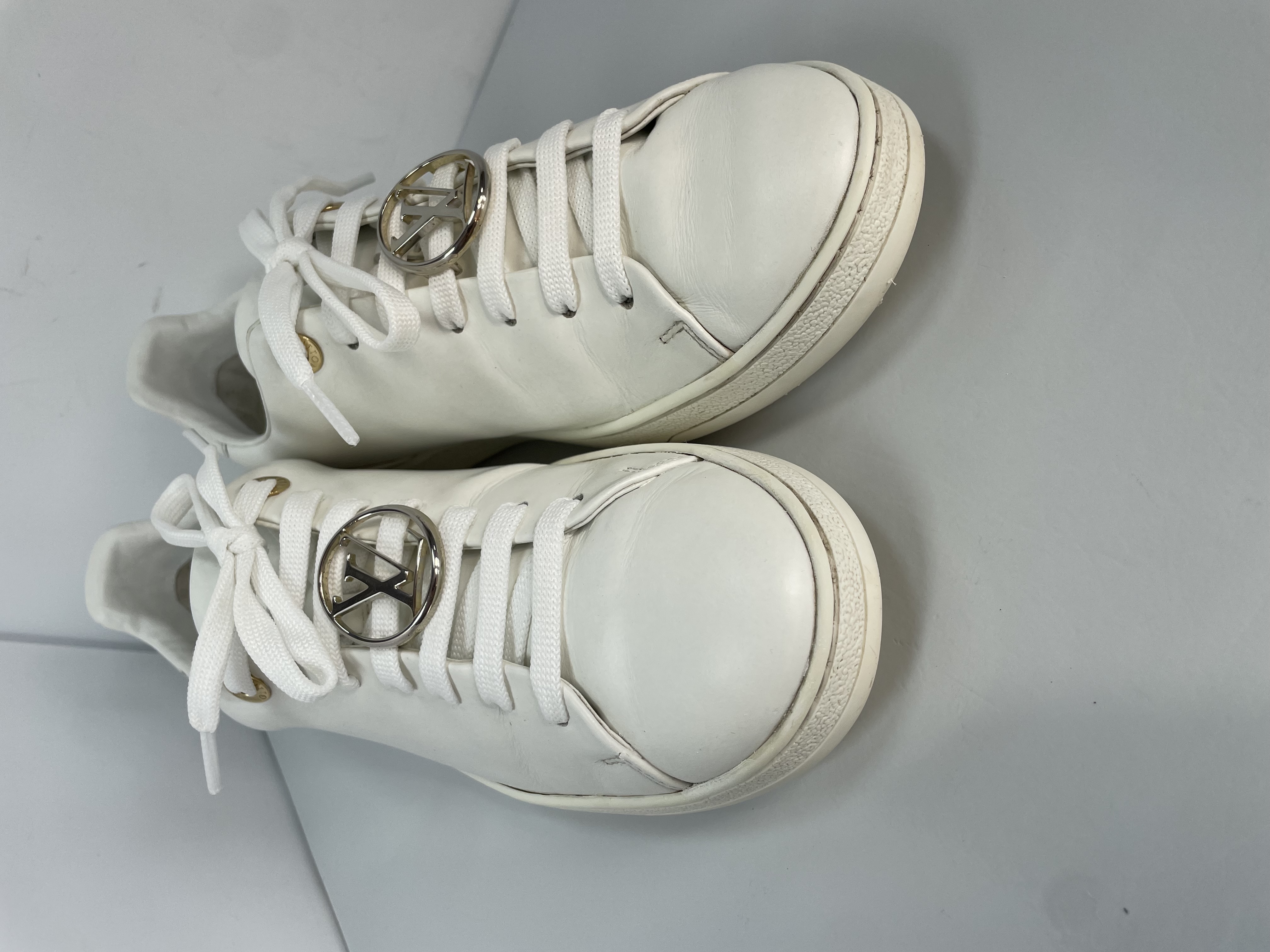 Luxury Louis Vuitton LV Trainer White photo 4