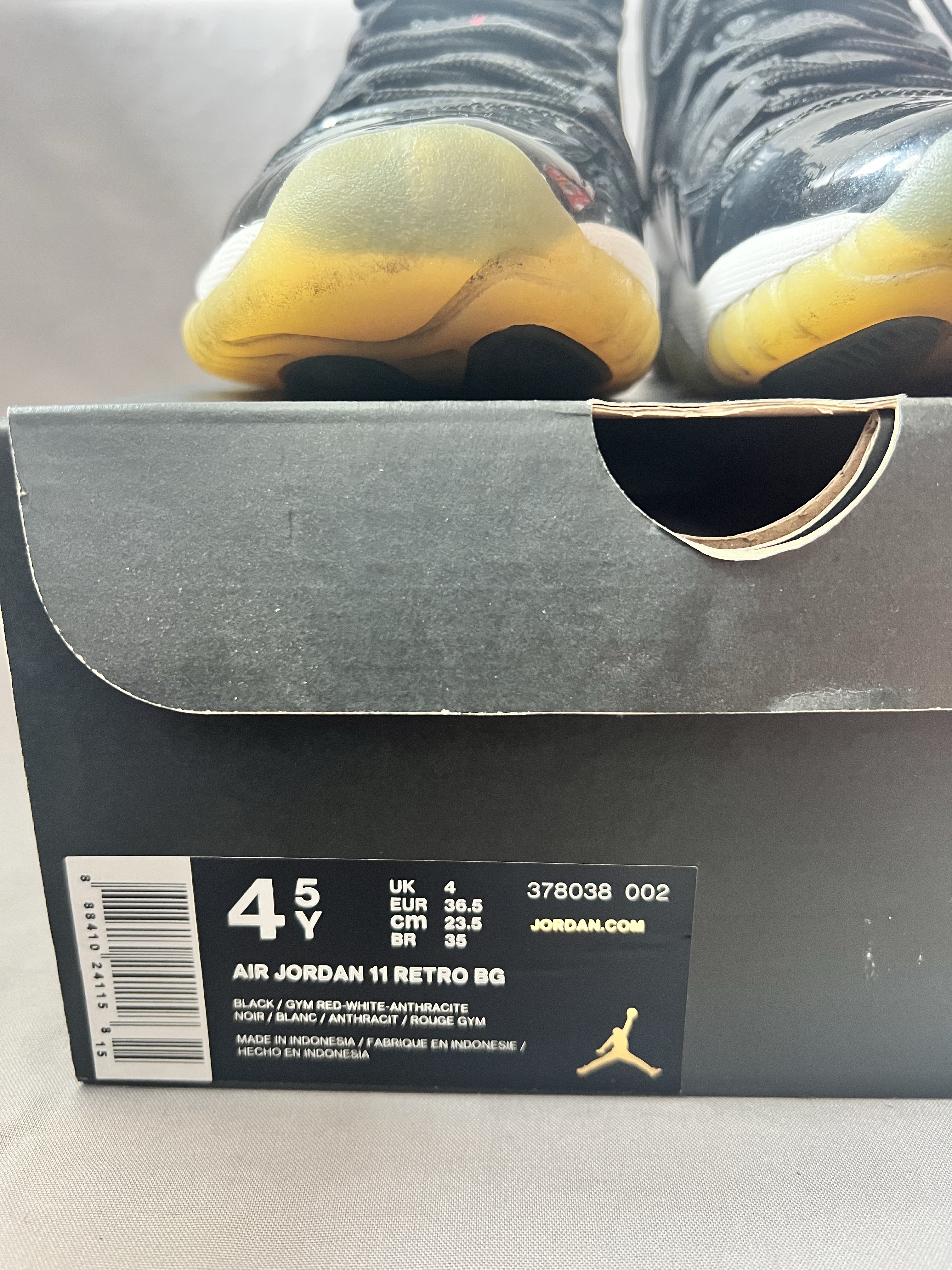 Air Jordan XI 11 Retro 72-10 (GS) photo 7