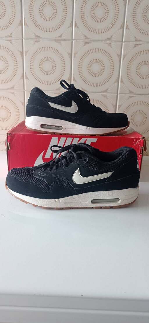 Nike Air Max 1 Black Light Bone