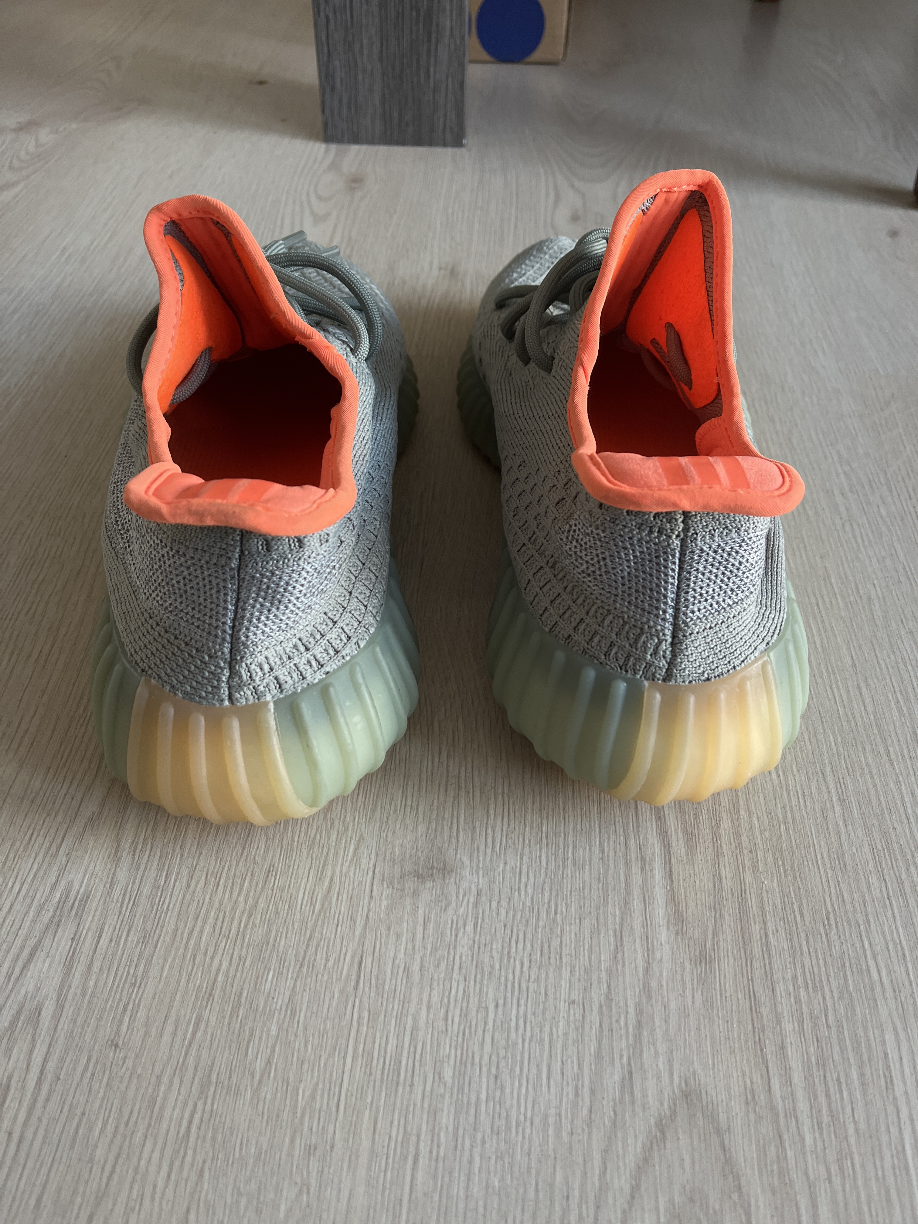 Yeezy Boost 350 V2 'Desert Sage' (2020) photo 4