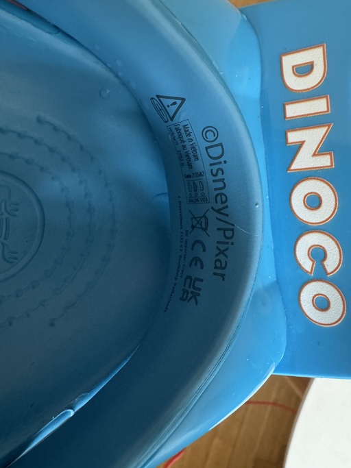 Crocs x Lightning McQueen Cars 'Dinoco' (2026)