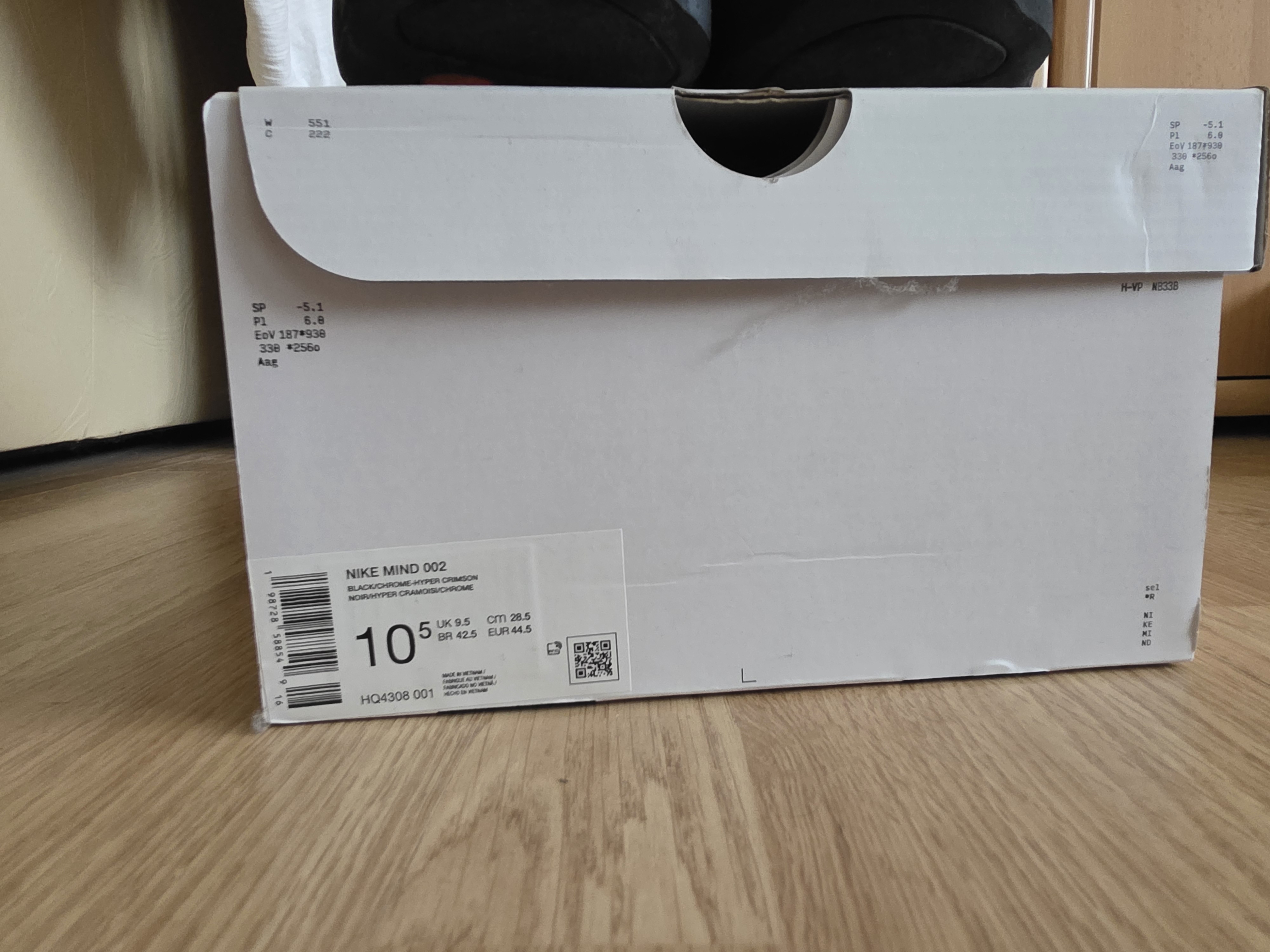 Nike Mind 002 'Black Hyper Crimson' (2026) photo 7