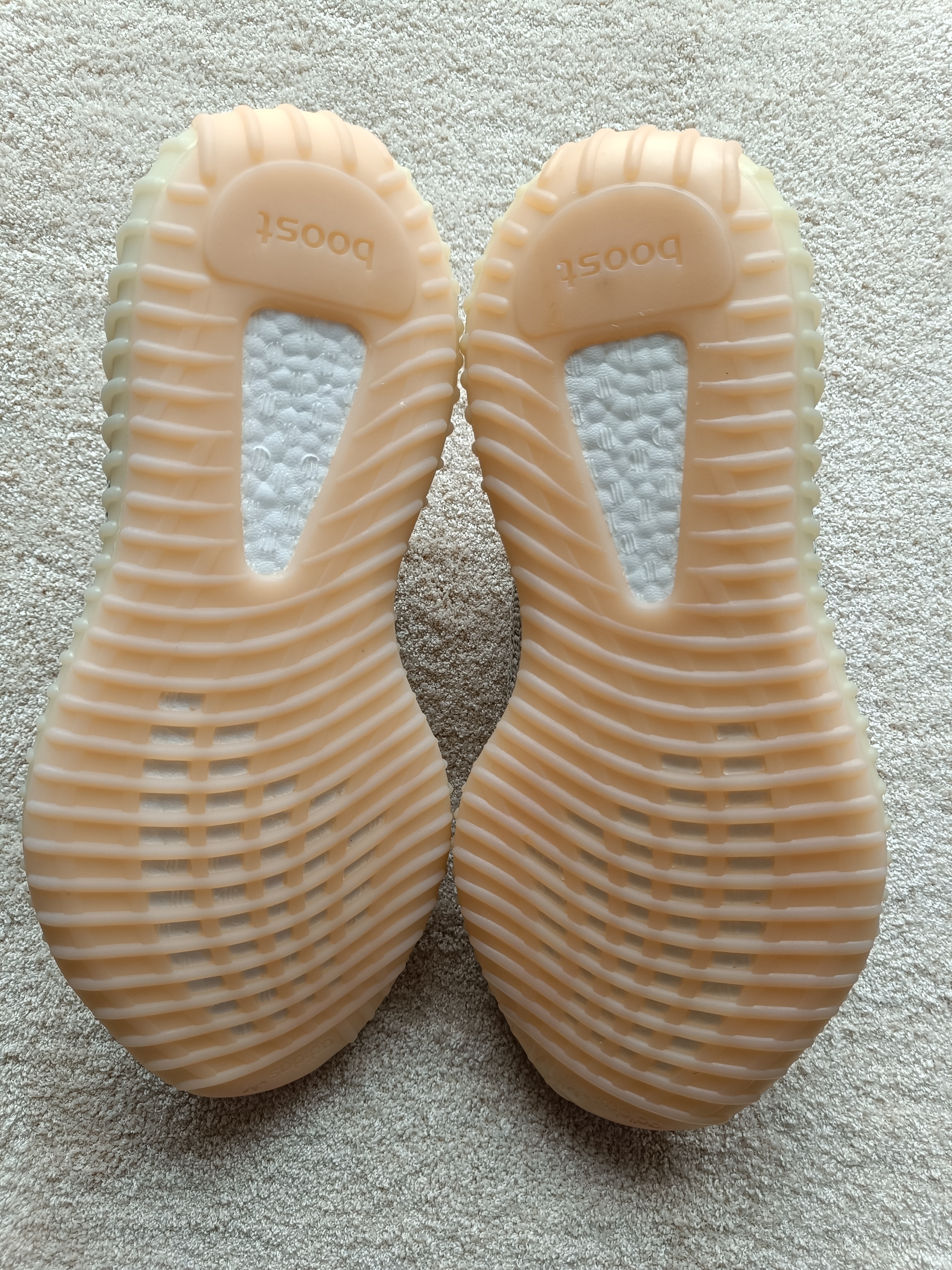 Yeezy Boost 350 V2 'Lundmark' (Reflective) (2019) photo 5