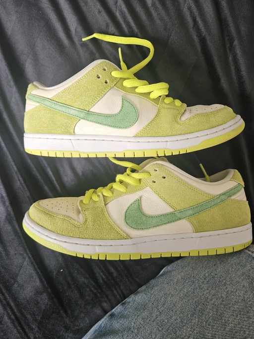 Nike SB Dunk Low 'Green Apple' (2022)