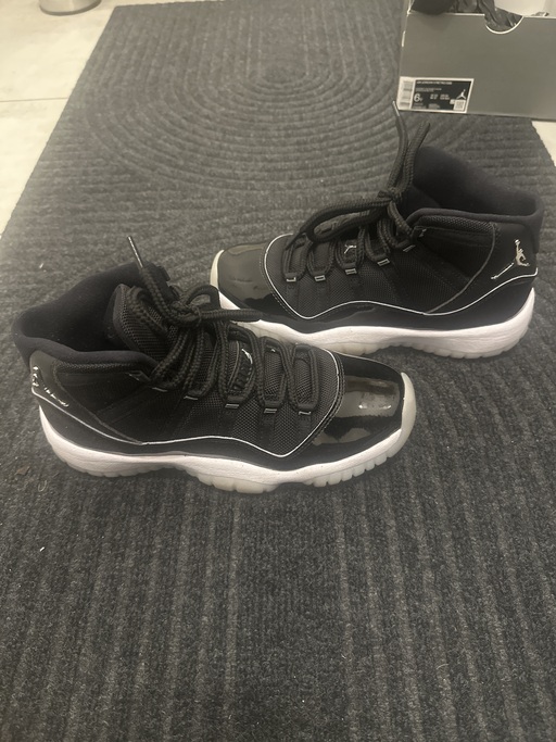 Air Jordan 11 Retro Jubilee (GS) (2020)