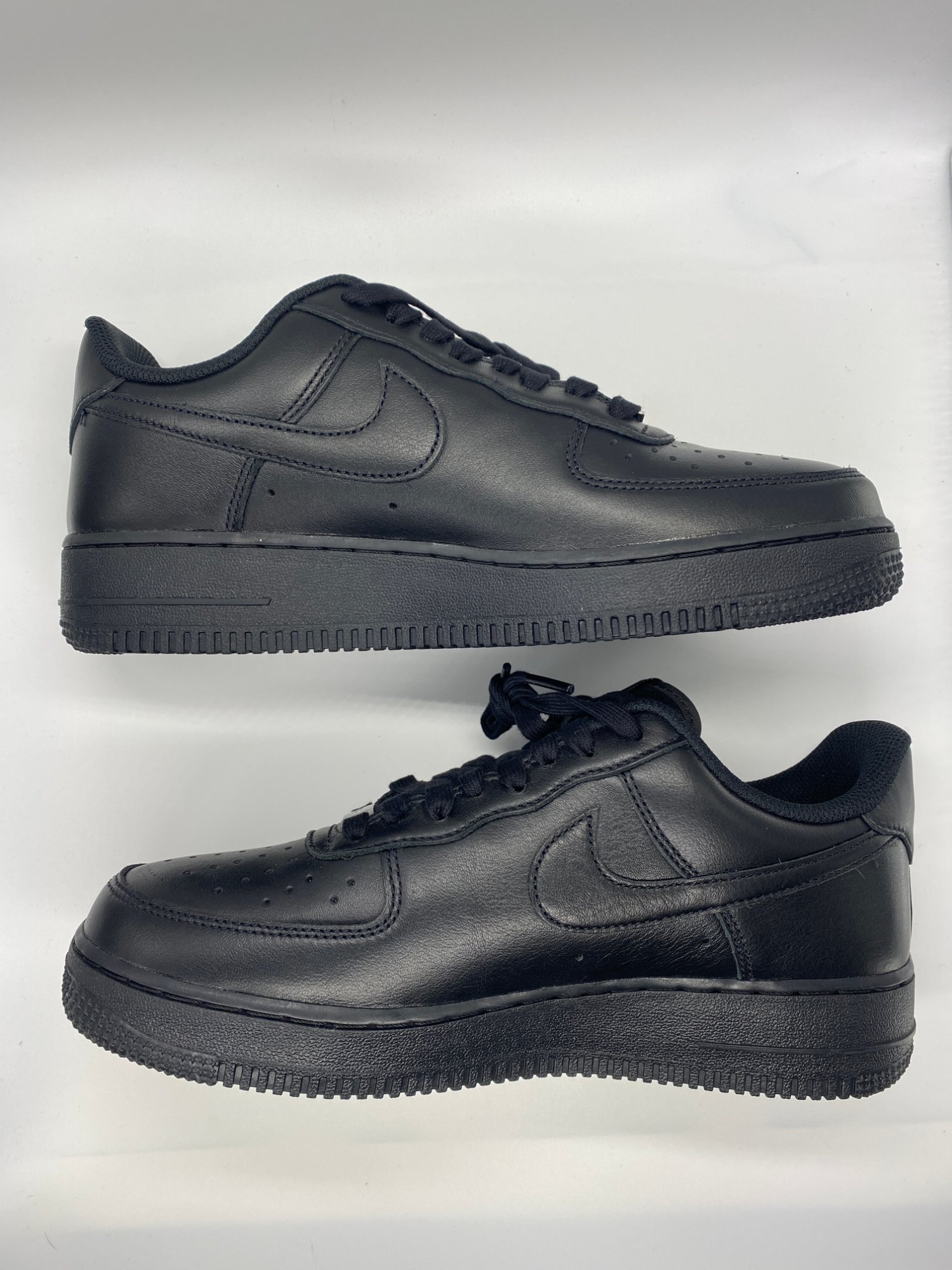 Nike x Matthew M. Williams ALYX Air Force 1 Low Black (2023) photo 2