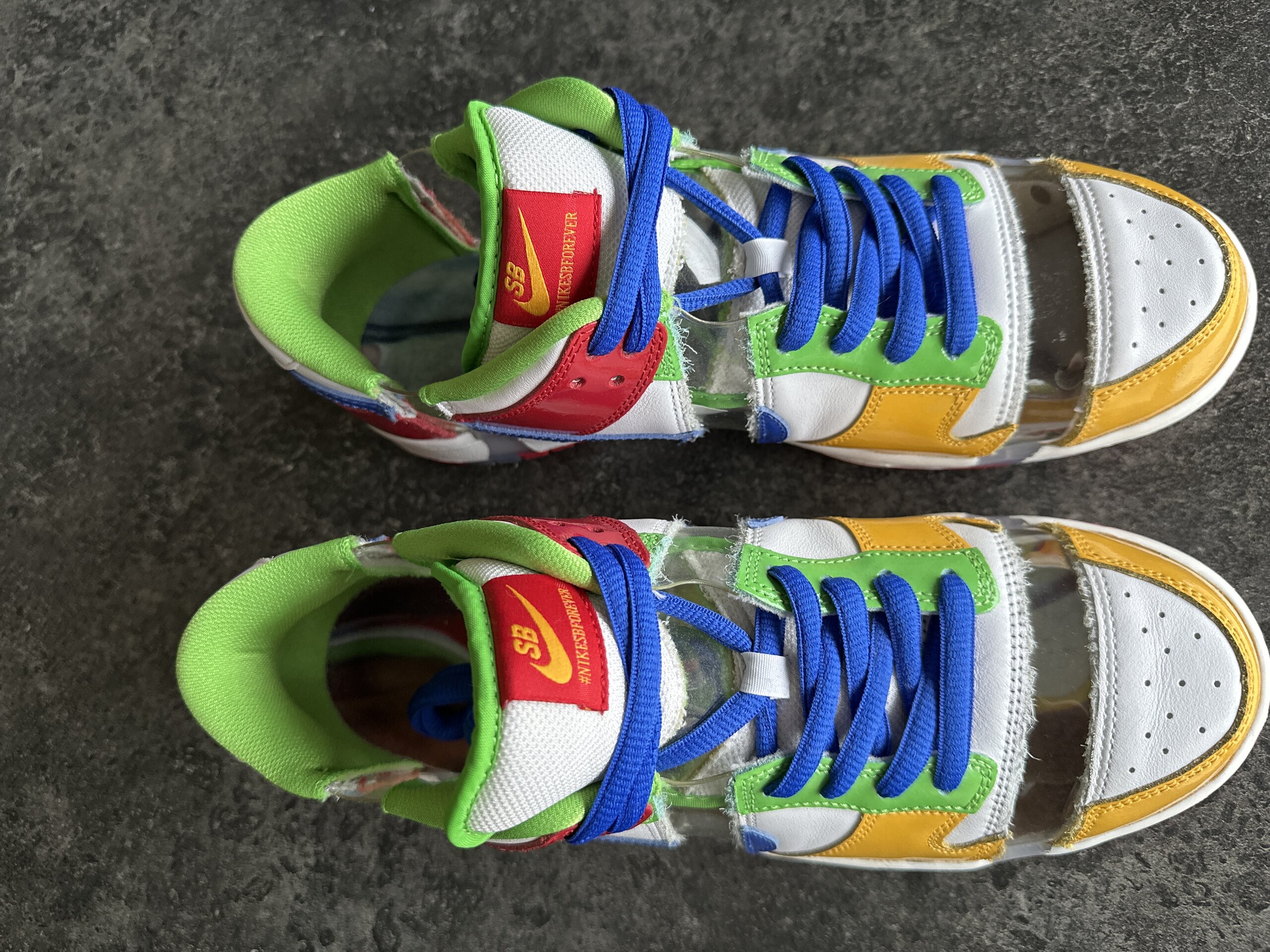 Nike SB x eBay Dunk Low ‘Sandy’ (2022) photo 3