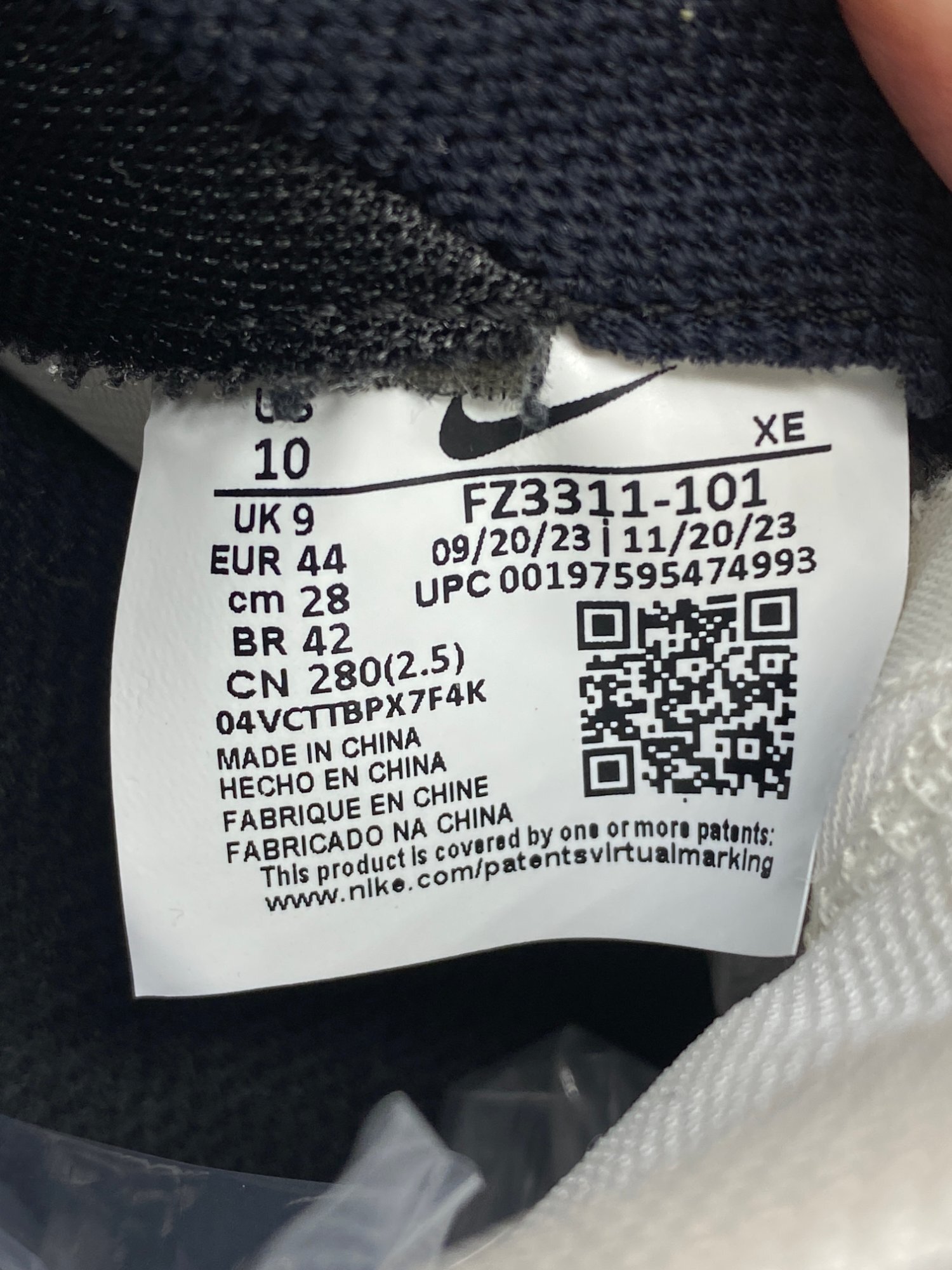 Nike x Comme des Garçons ACG Mountain Fly 2 Low 'Black & White' (2024) photo 6