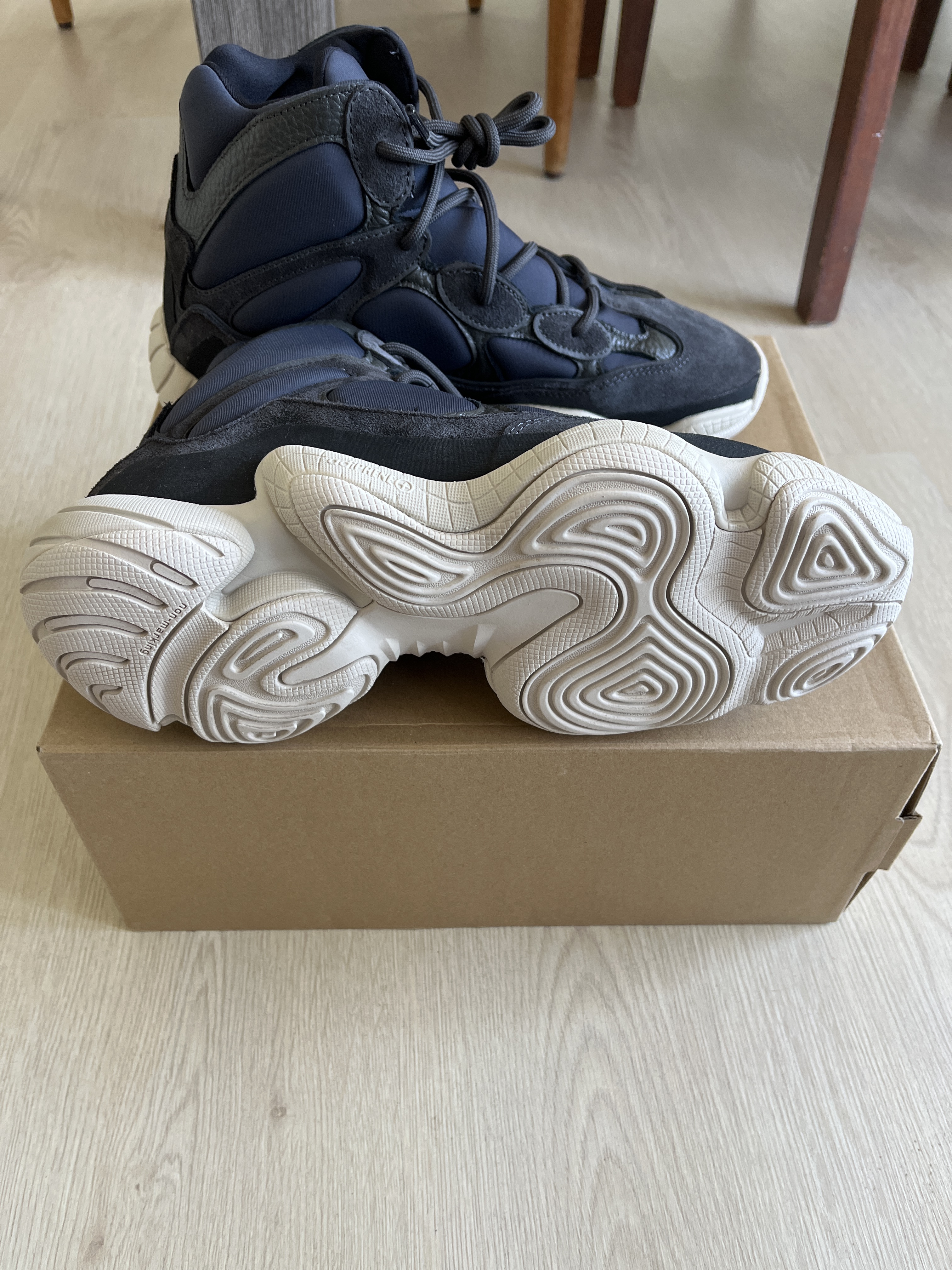 Yeezy 500 High 'Slate' (2019) photo 8