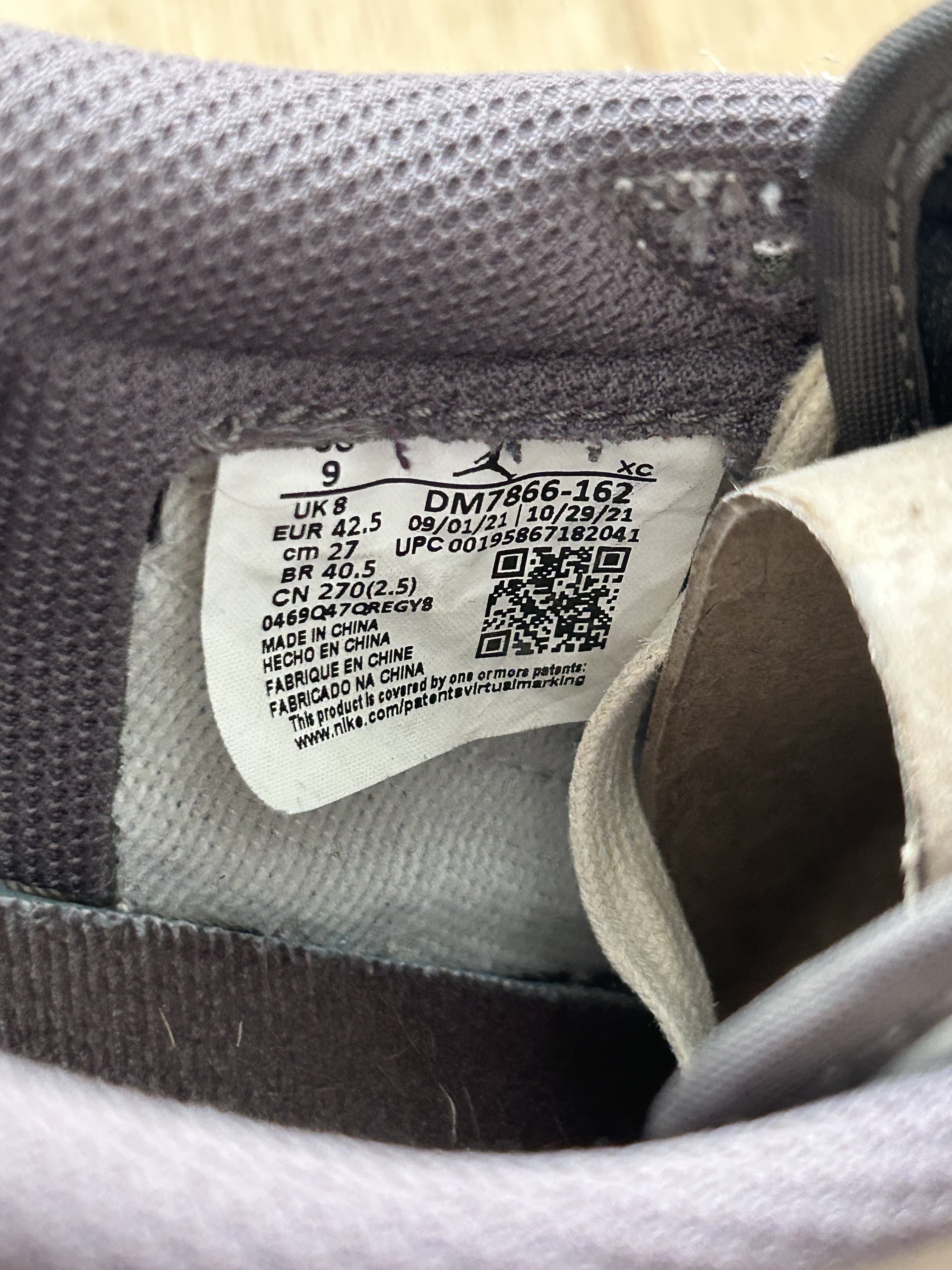 Air Jordan 1 x Travis Scott Low 'Reverse Mocha' (2022) photo 6
