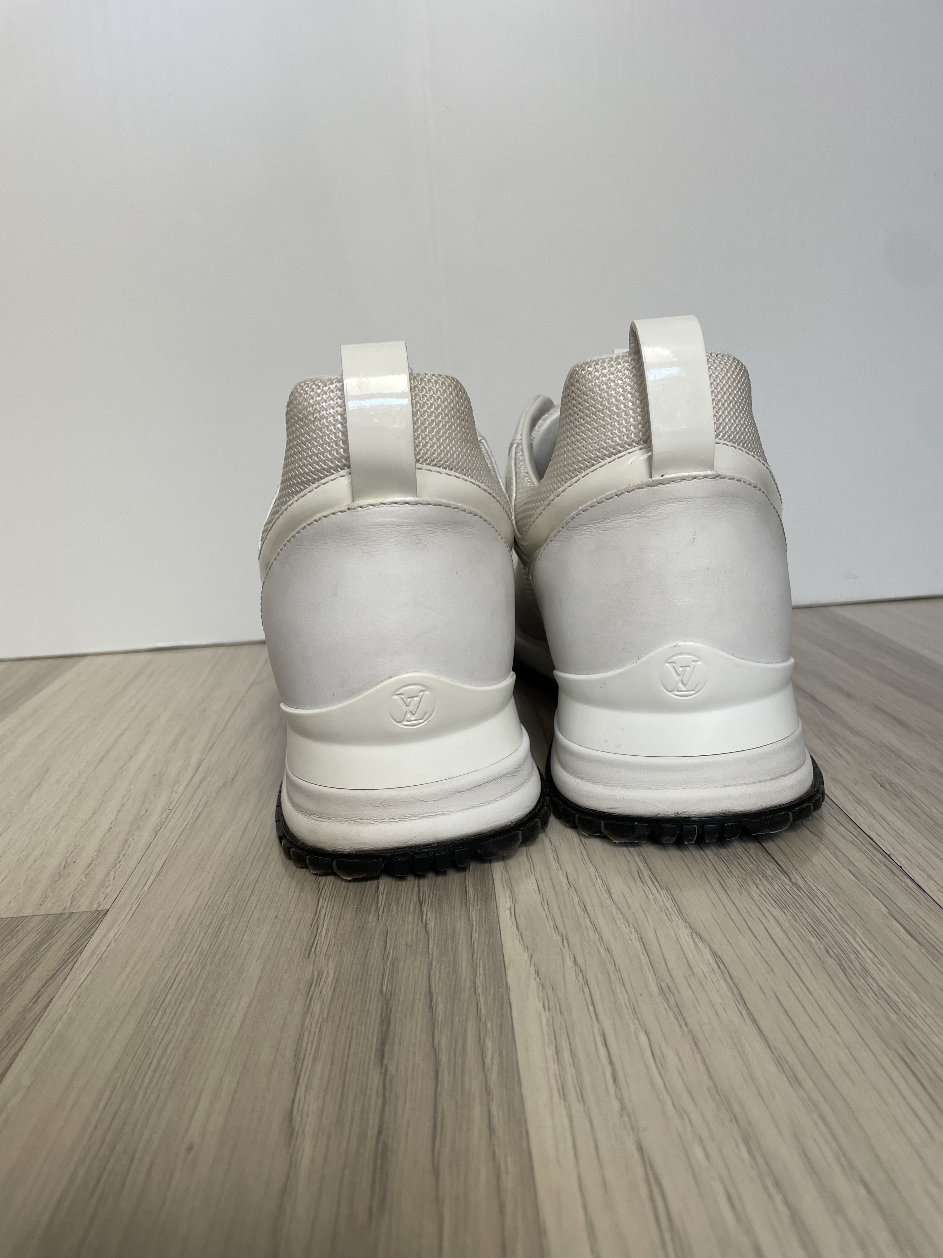 Luxury Louis Vuitton LV Trainer White photo 5