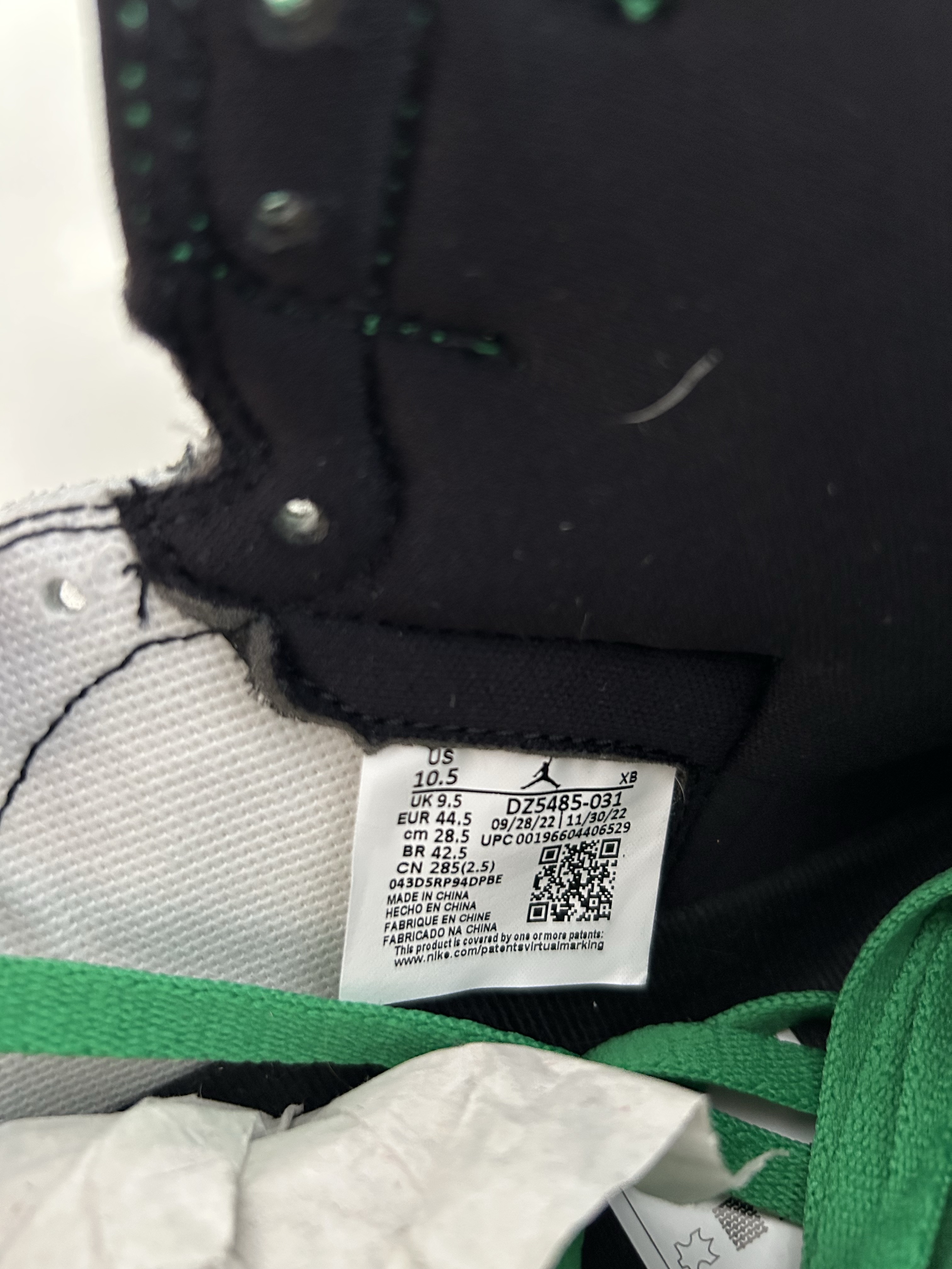 Air Jordan 1 High OG 'Lucky Green' (2023) photo 6