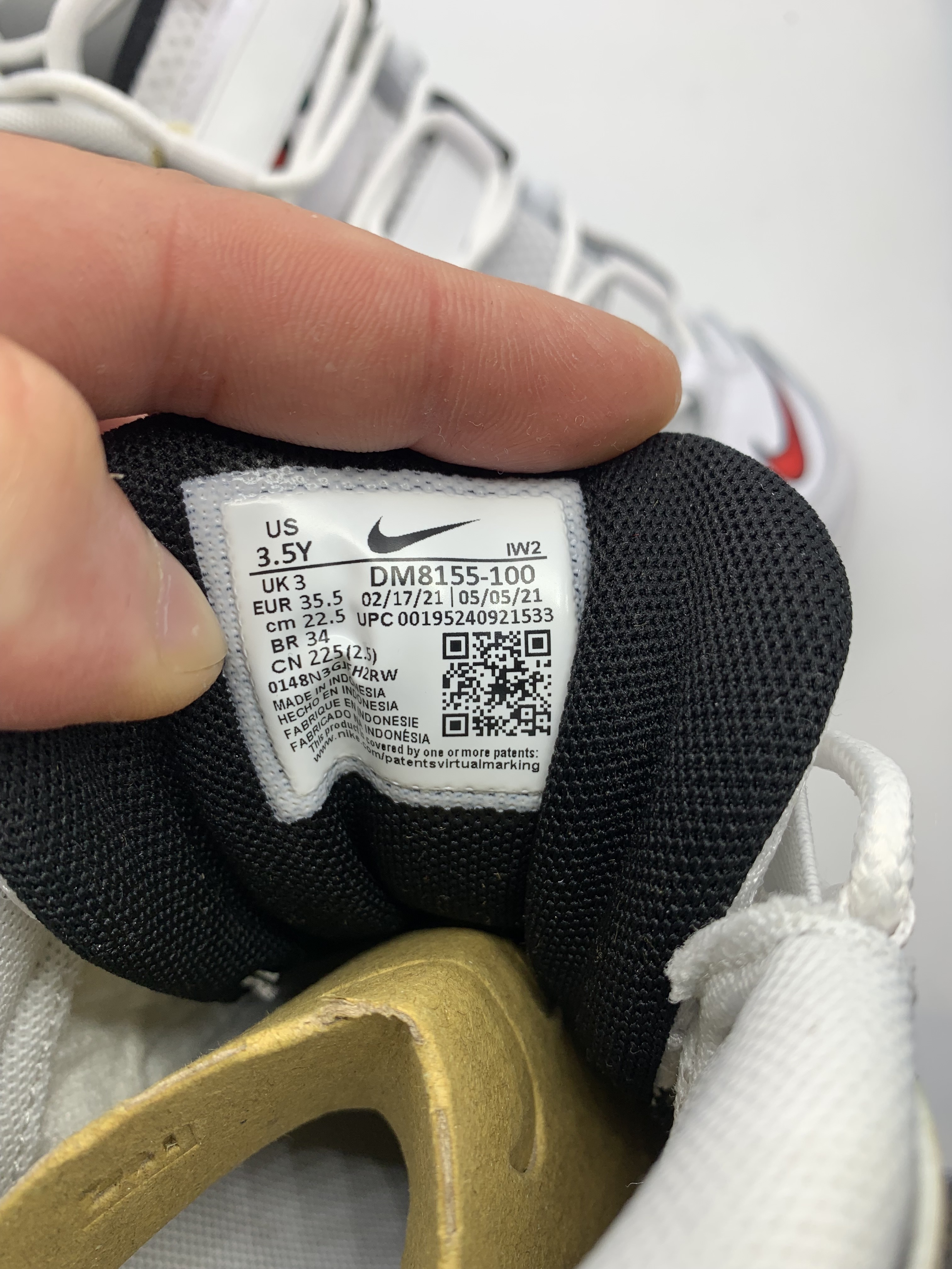 Nike Air More Uptempo Peace, Love, Swoosh (GS) (2021) photo 6