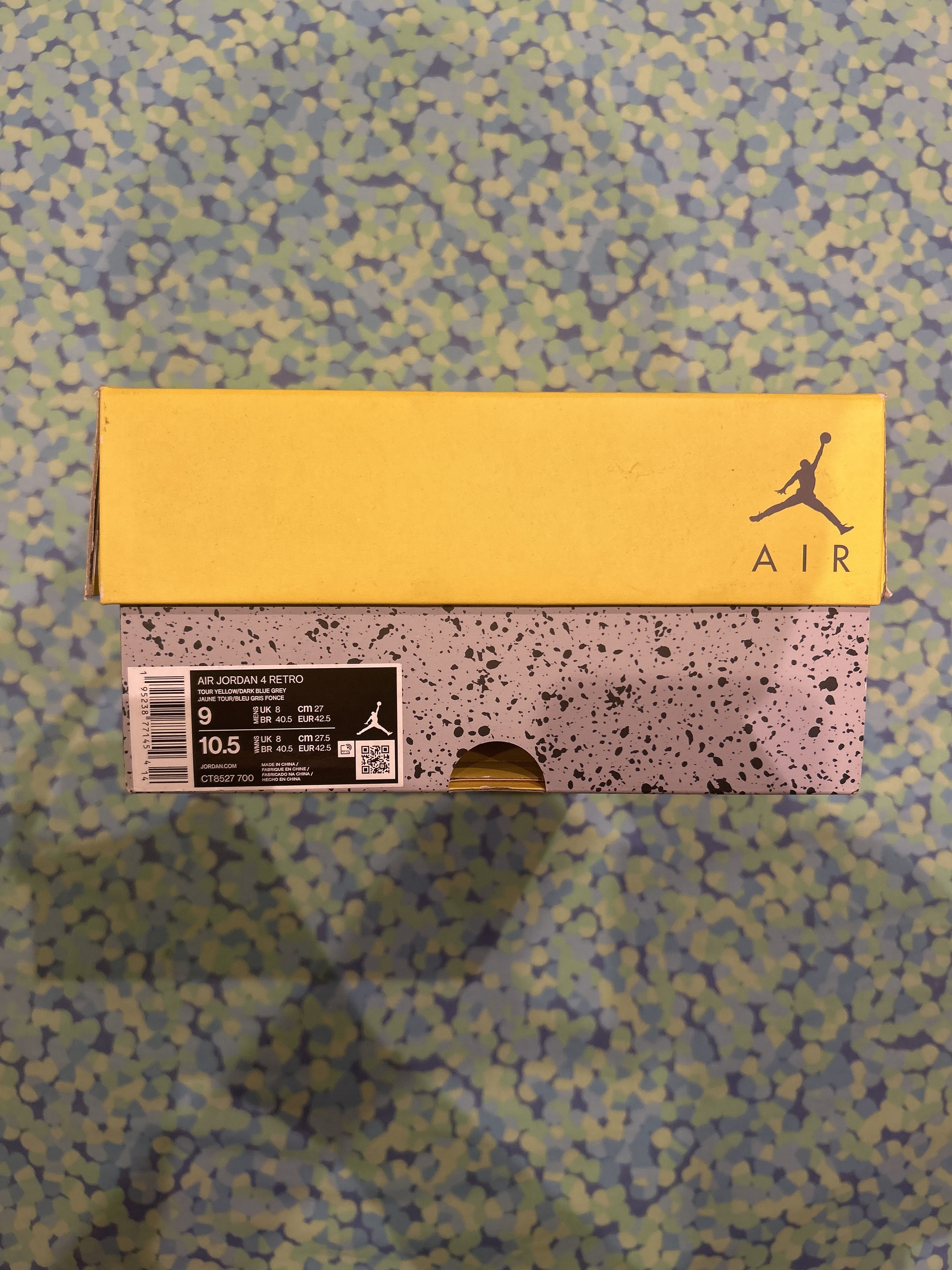 Air Jordan 4 Retro 'Lightning' (2021) photo 8