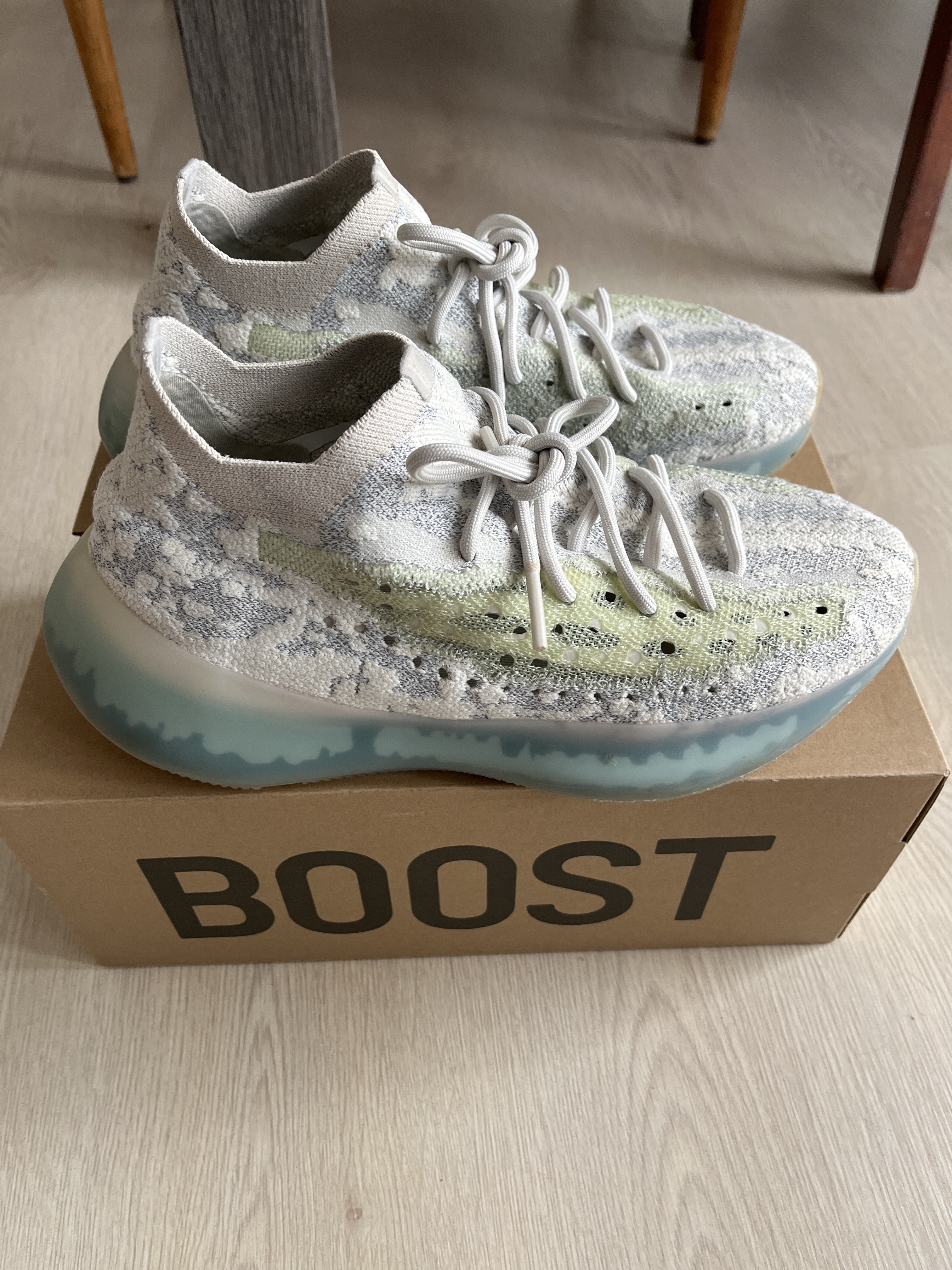 Yeezy Boost 380 'Alien Blue' photo 8