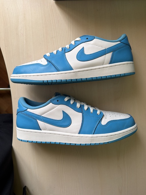 Air Jordan x Nike SB 1 Low 'UNC' (2019)
