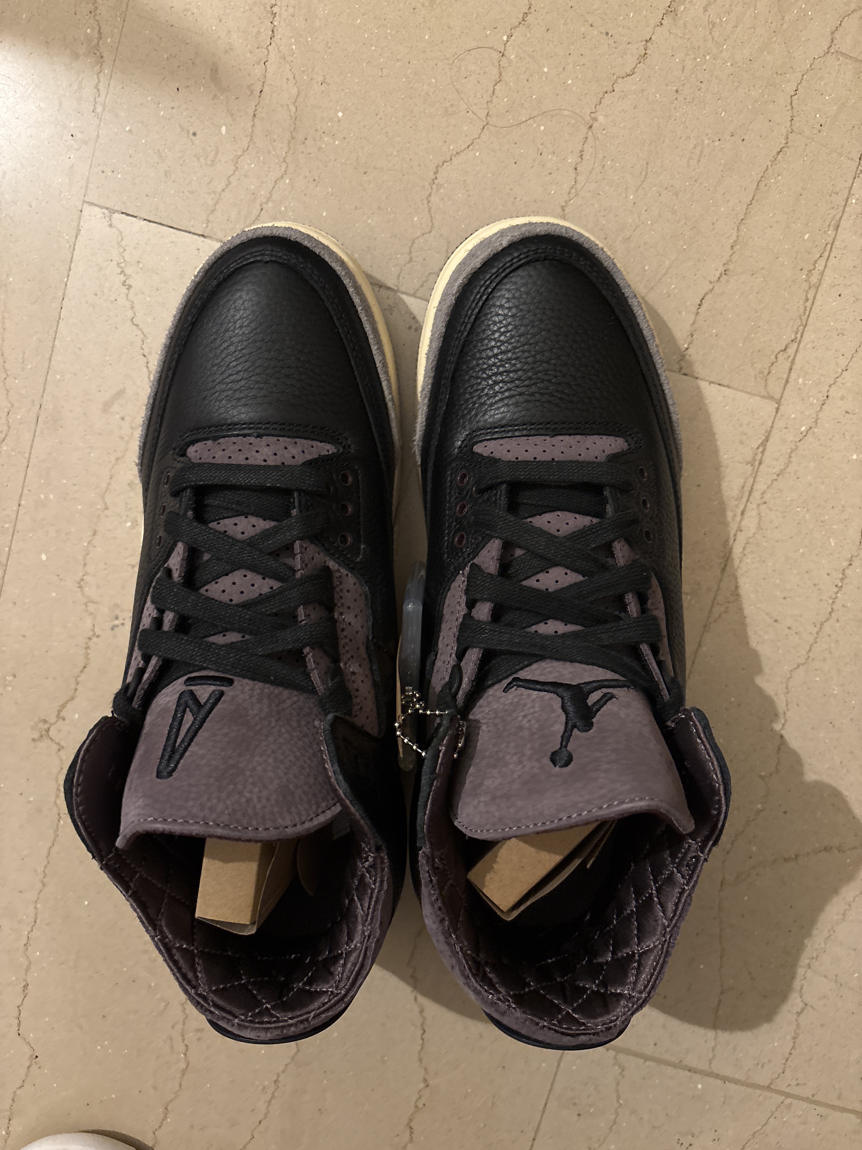 Air Jordan x A Ma Maniére 3 OG SP WMNS 'Black' (2024) photo 3
