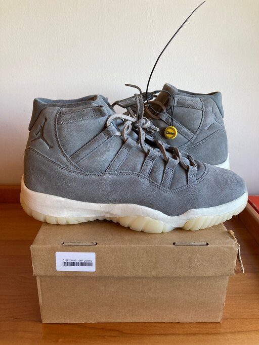 Air Jordan 11 Retro 'Pinnacle Grey Suede' (2016)