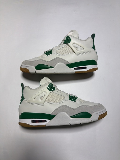 Air Jordan x Nike SB 4 'Pine Green' (2023)